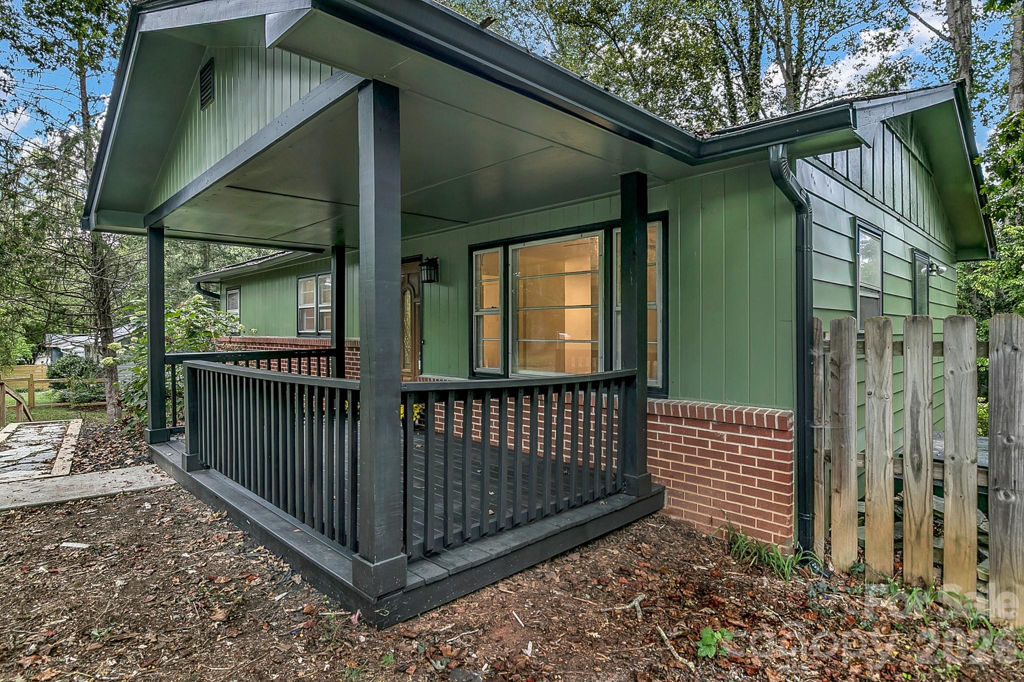43 Rex Drive Property Photo 6
