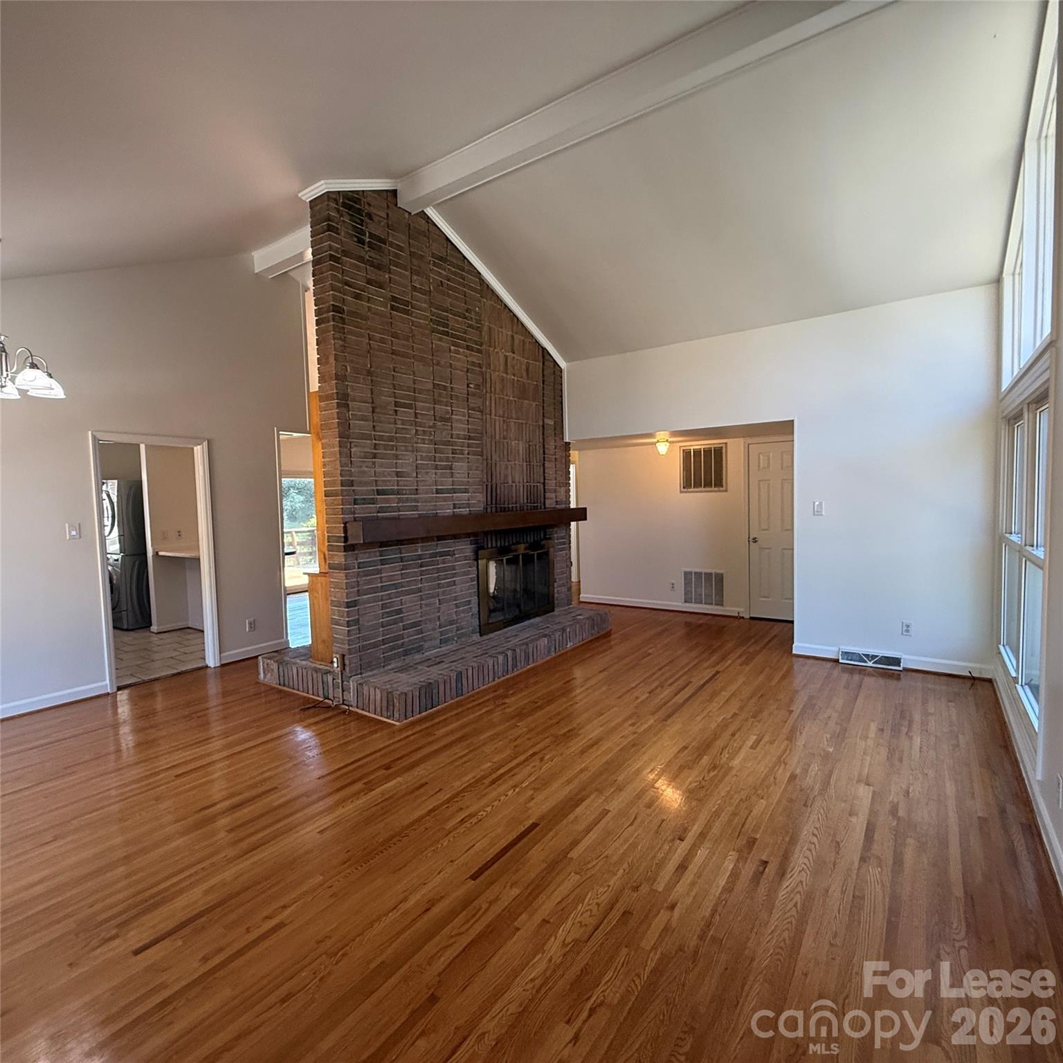 1627 Paddock Circle Property Photo 4