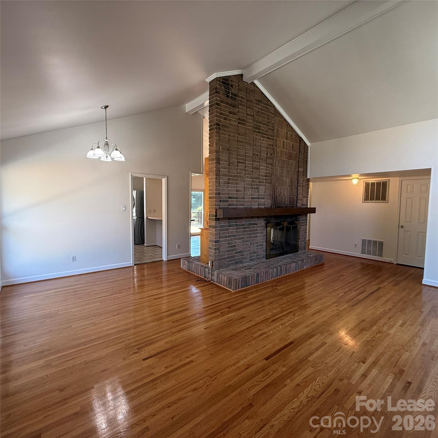 1627 Paddock Circle Property Photo 5