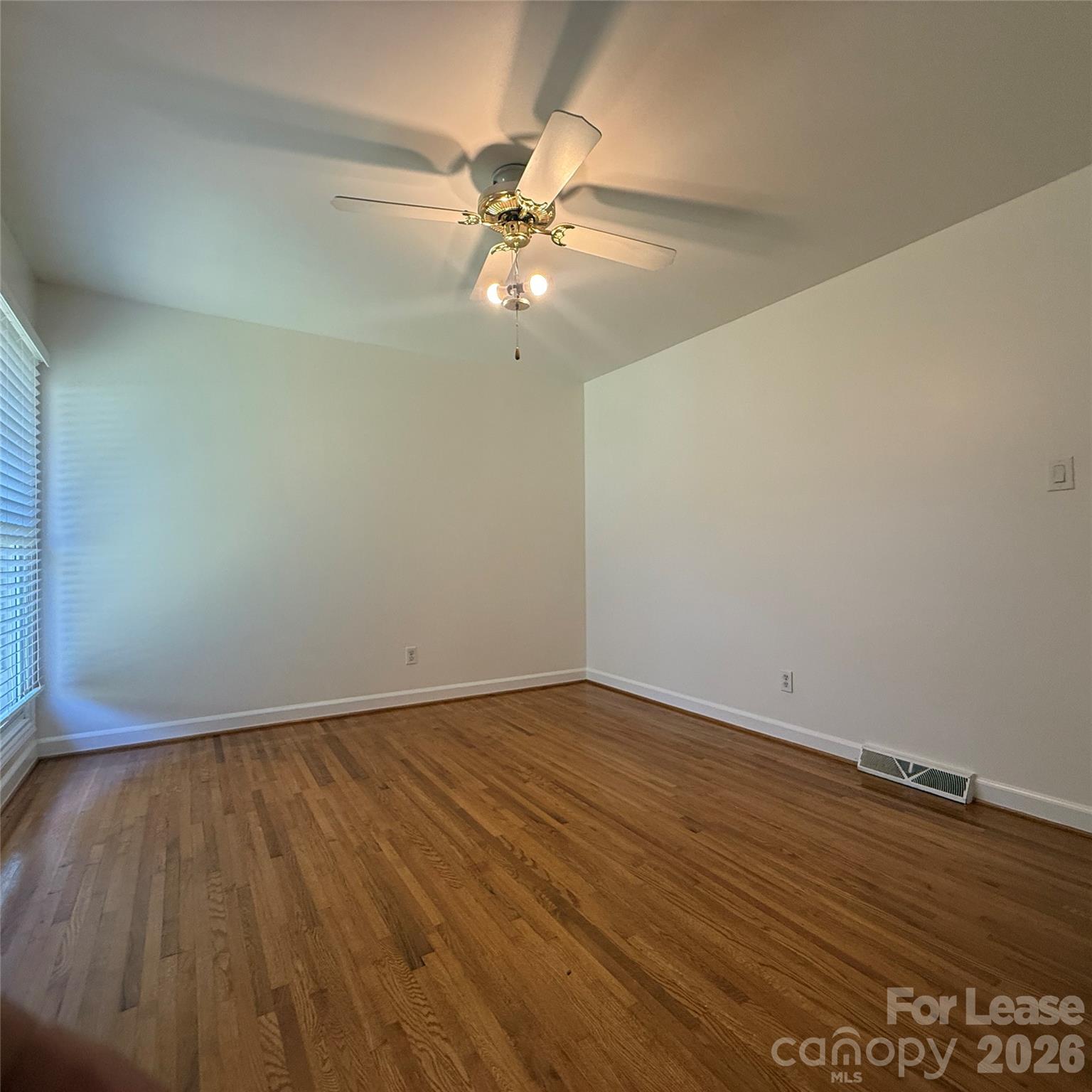 1627 Paddock Circle Property Photo 30