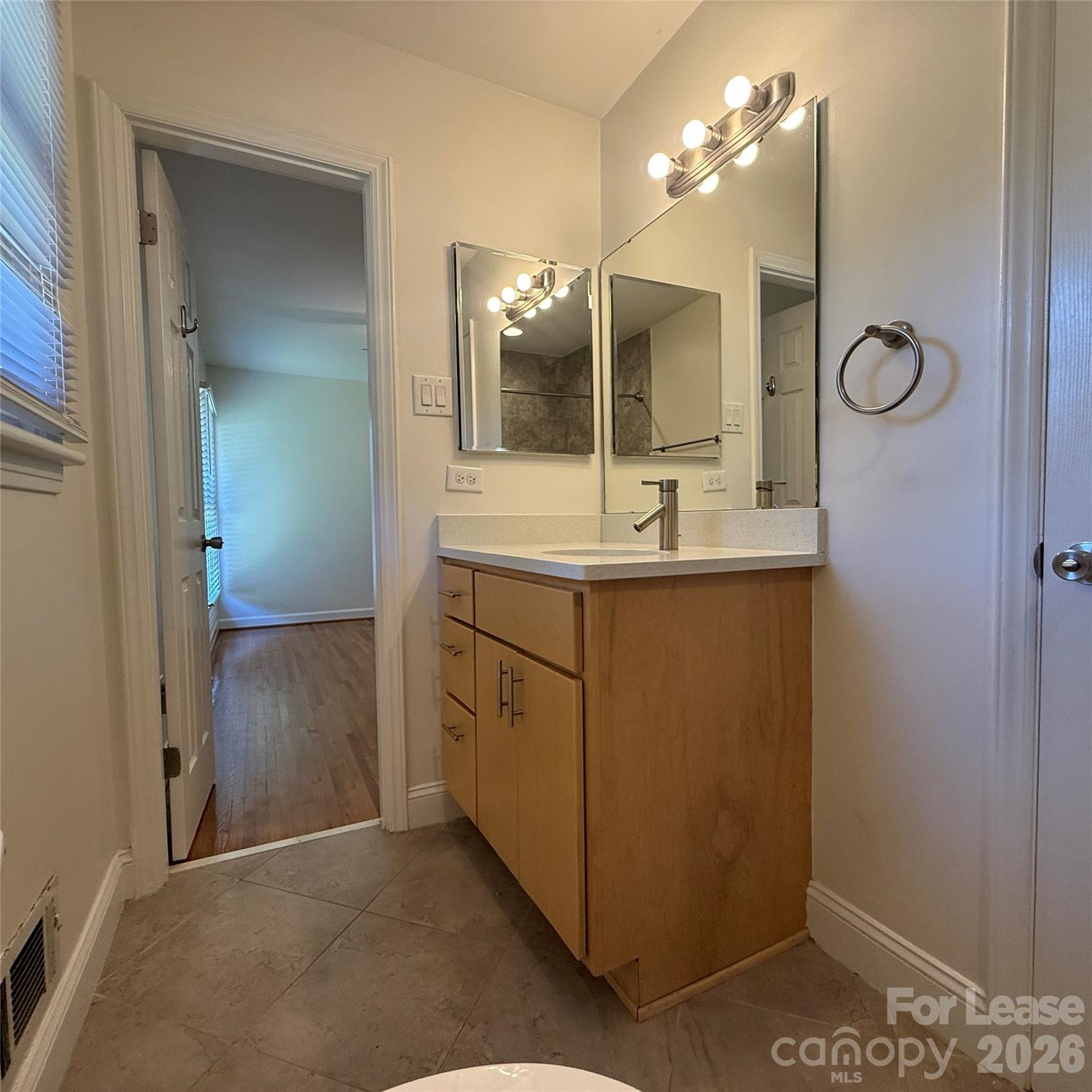 1627 Paddock Circle Property Photo 33