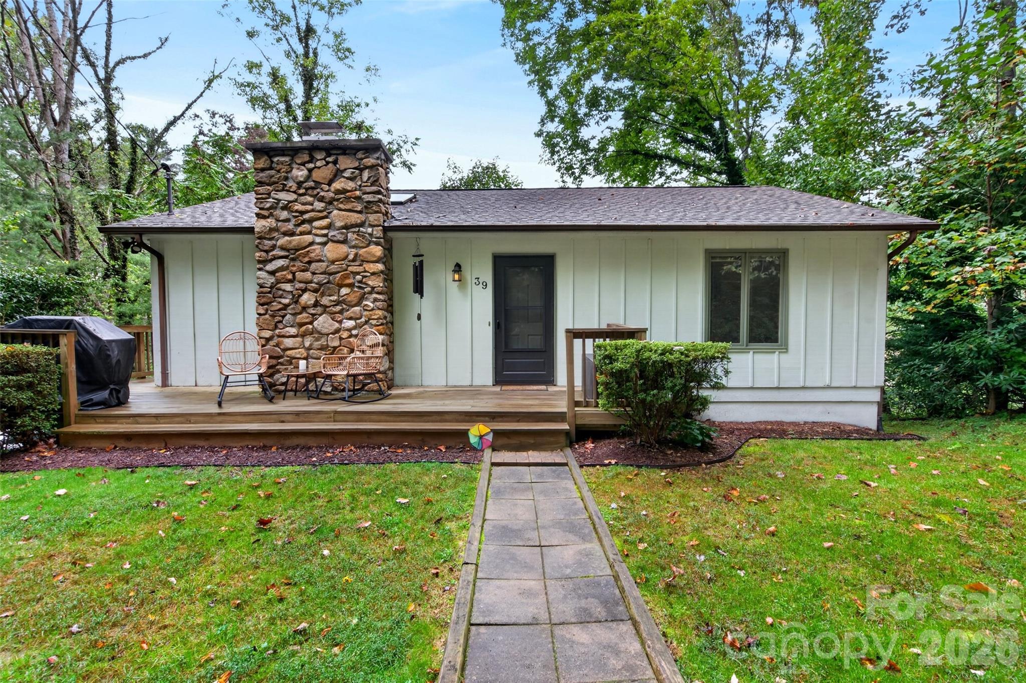 39 Spooks Branch Extension Property Photo 1