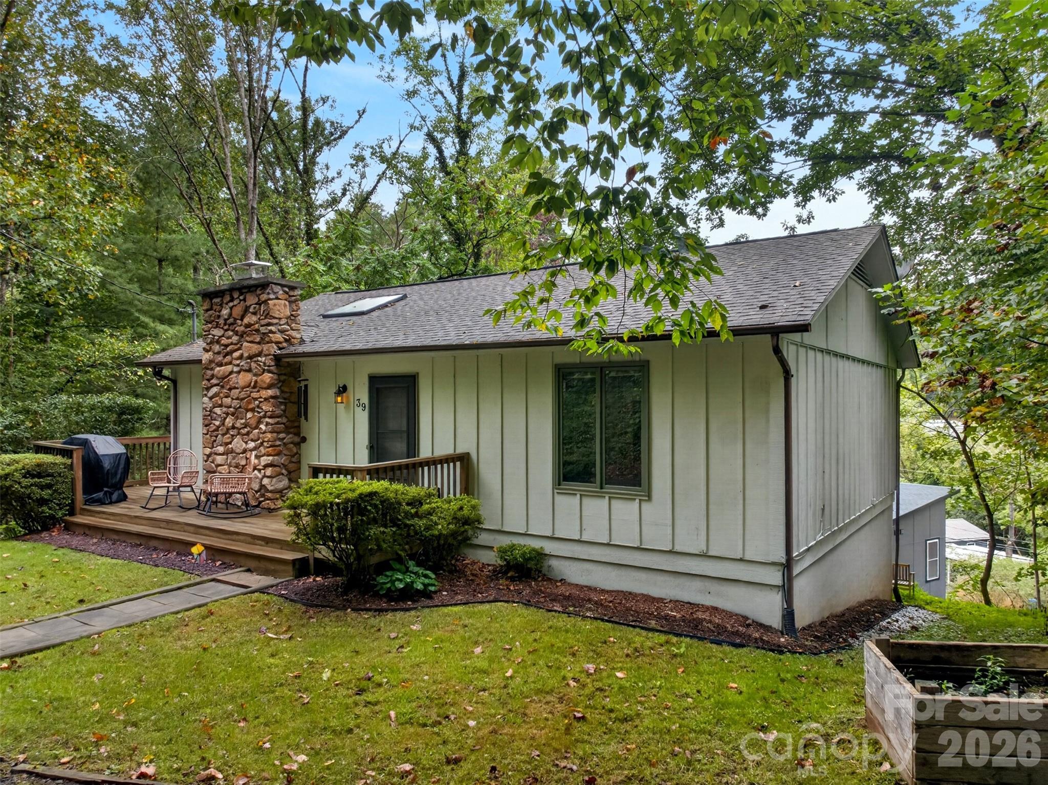 39 Spooks Branch Extension Property Photo 2