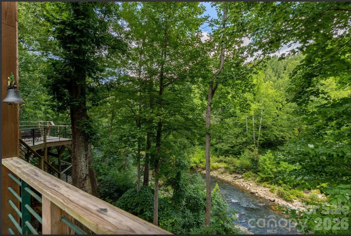597 & 568 Auborn Trivette Road Property Photo 7