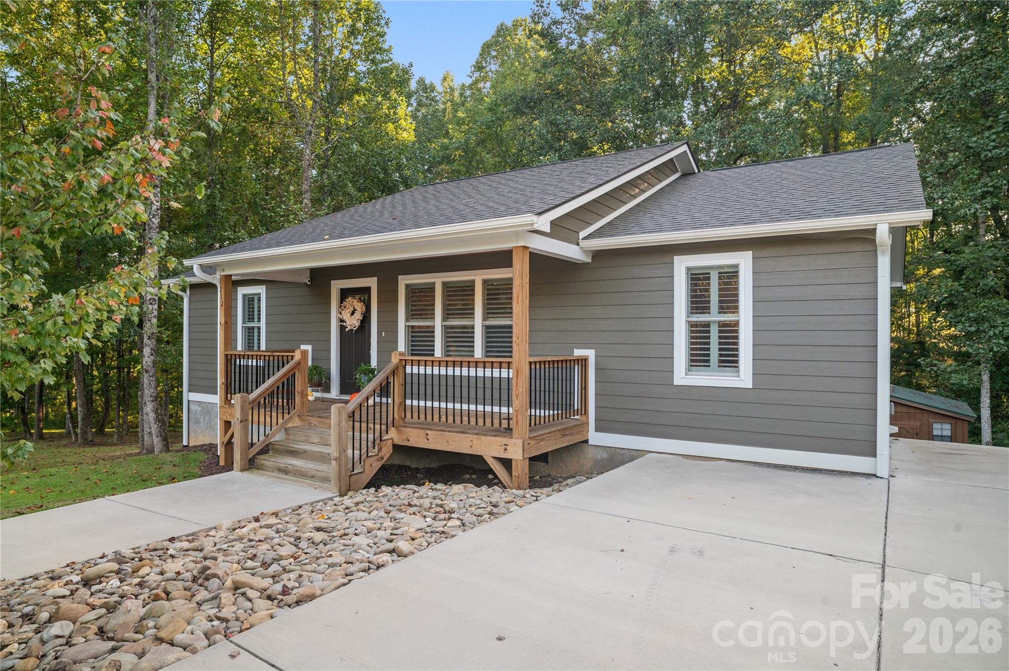 212 Walt Drive