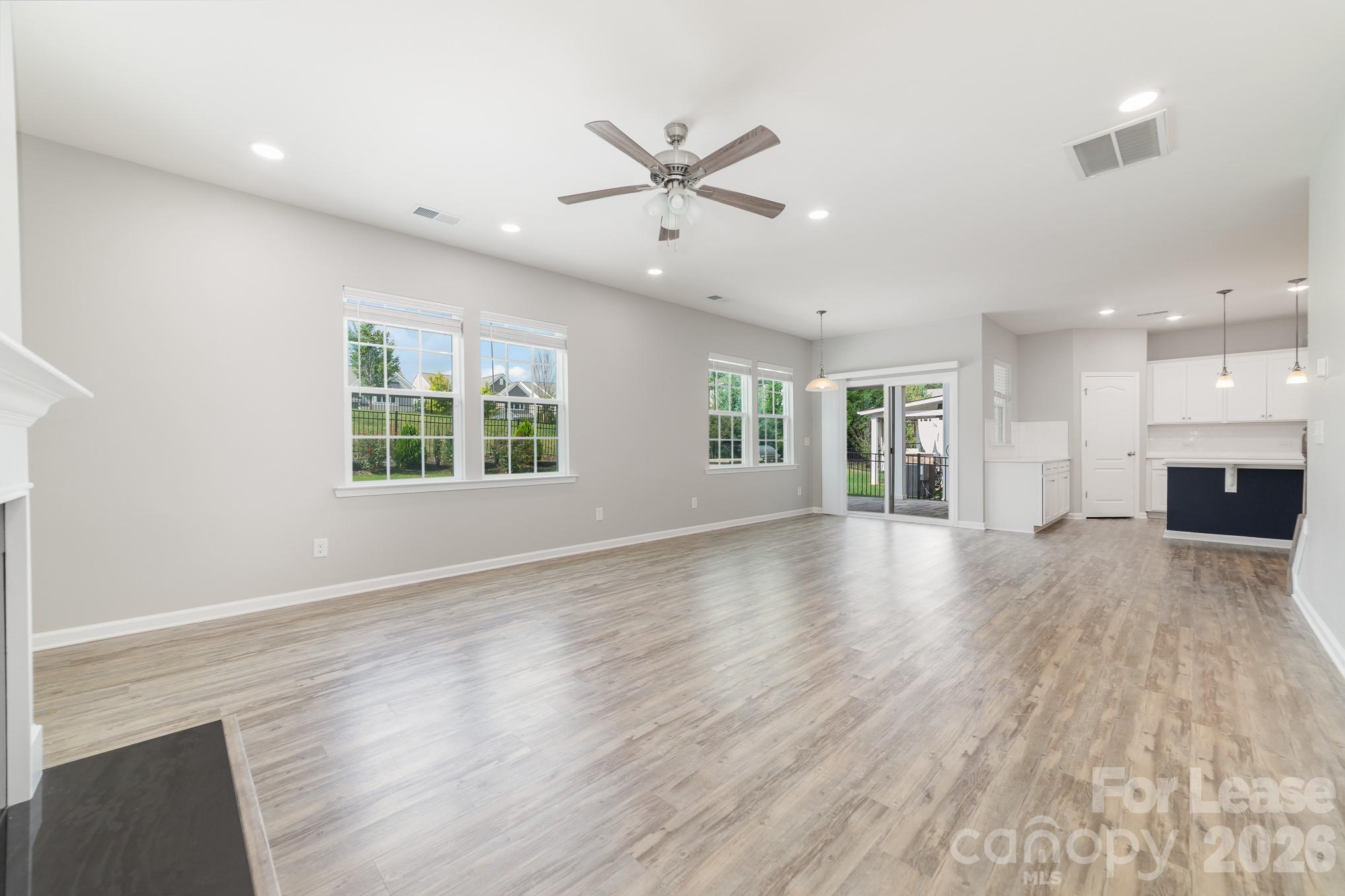 757 Garrett Green Way Property Photo 10