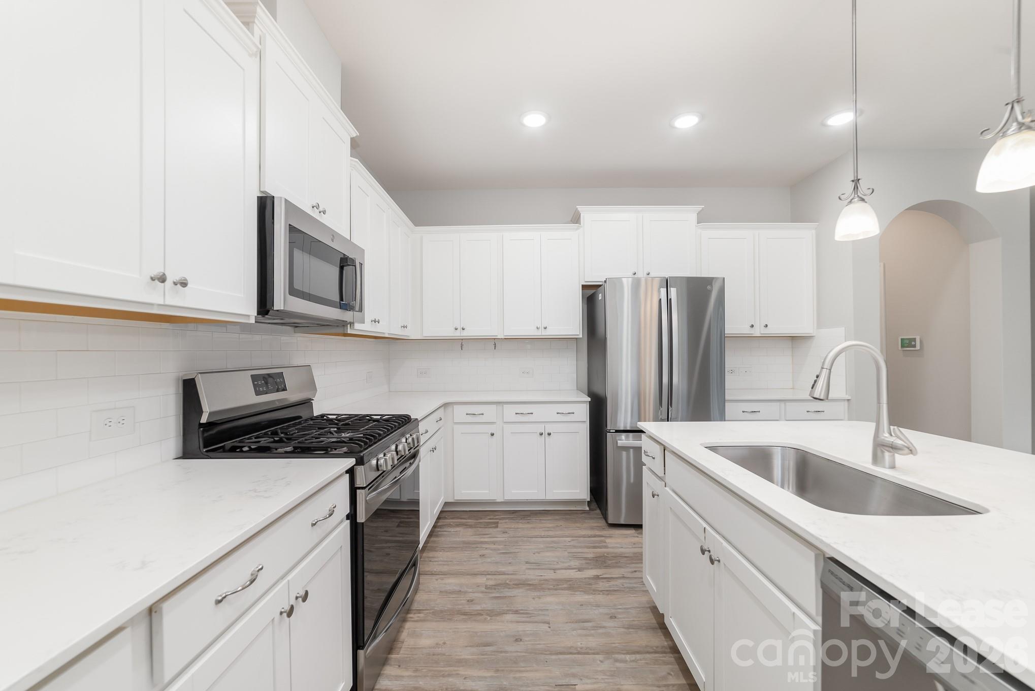 757 Garrett Green Way Property Photo 16