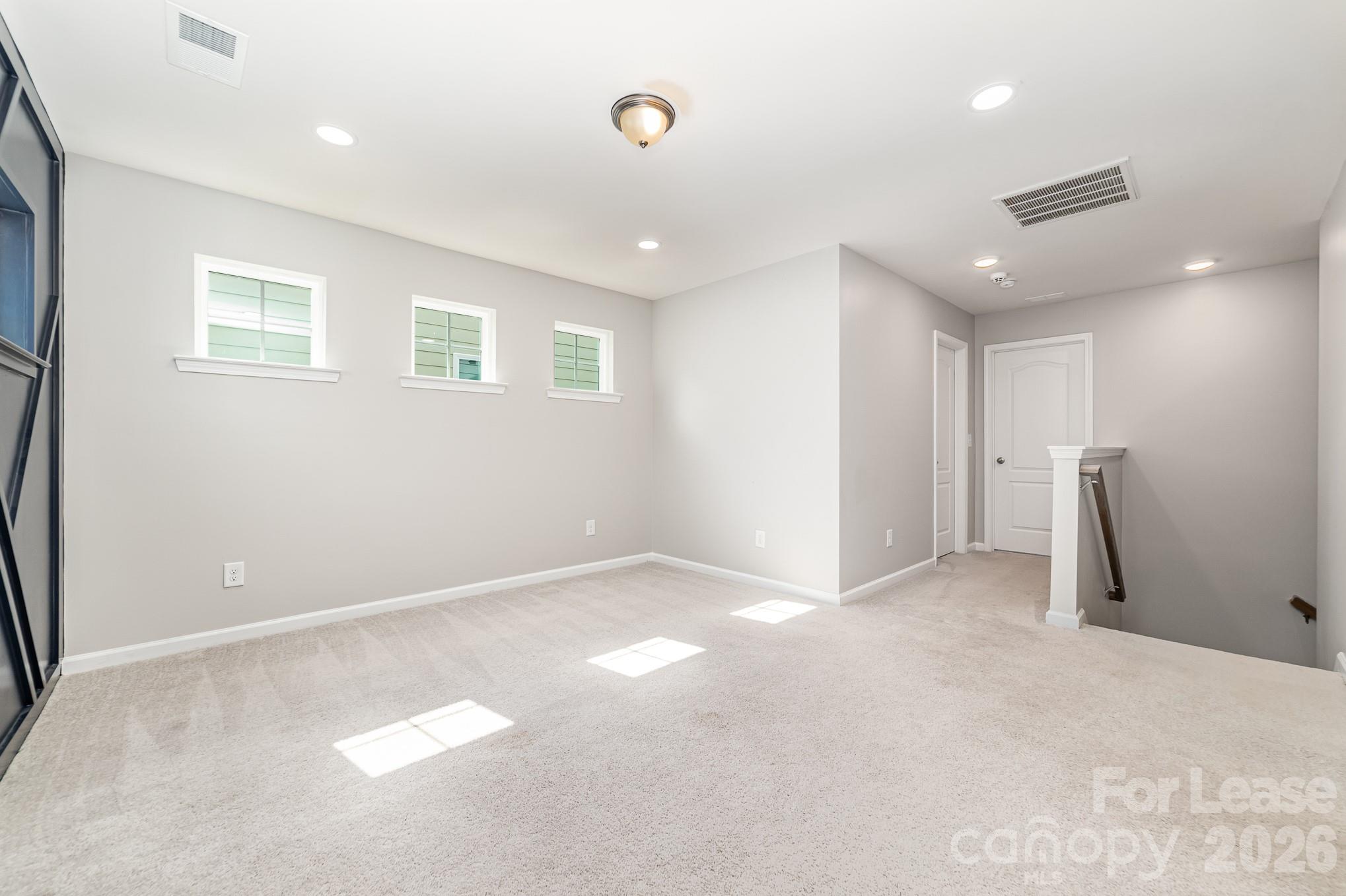 757 Garrett Green Way Property Photo 29