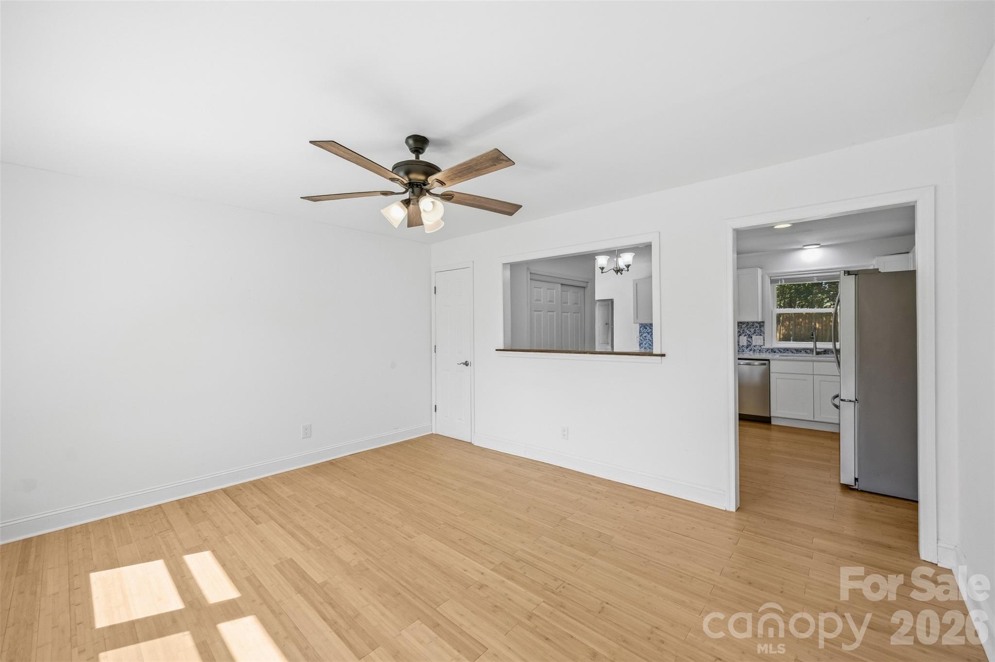 109 E Georgia Avenue Property Photo 3