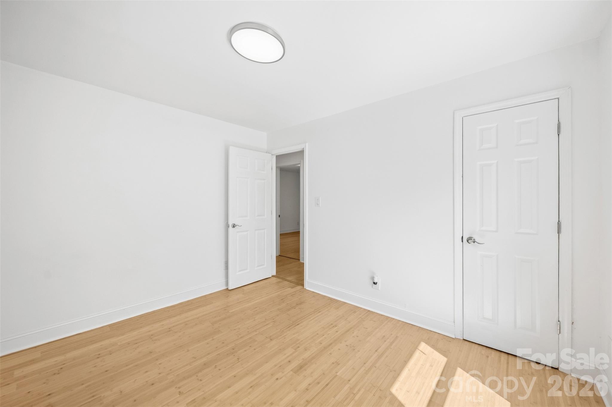 109 E Georgia Avenue Property Photo 20