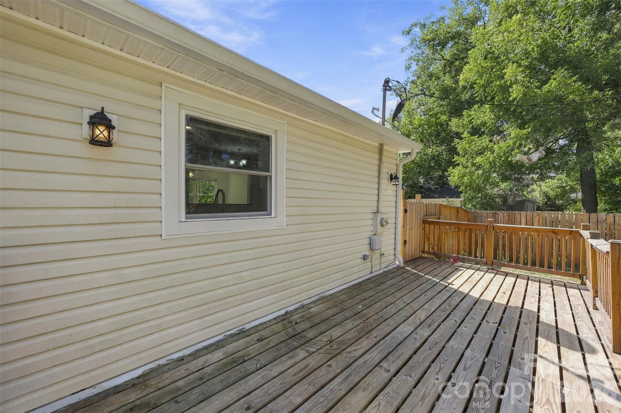109 E Georgia Avenue Property Photo 22