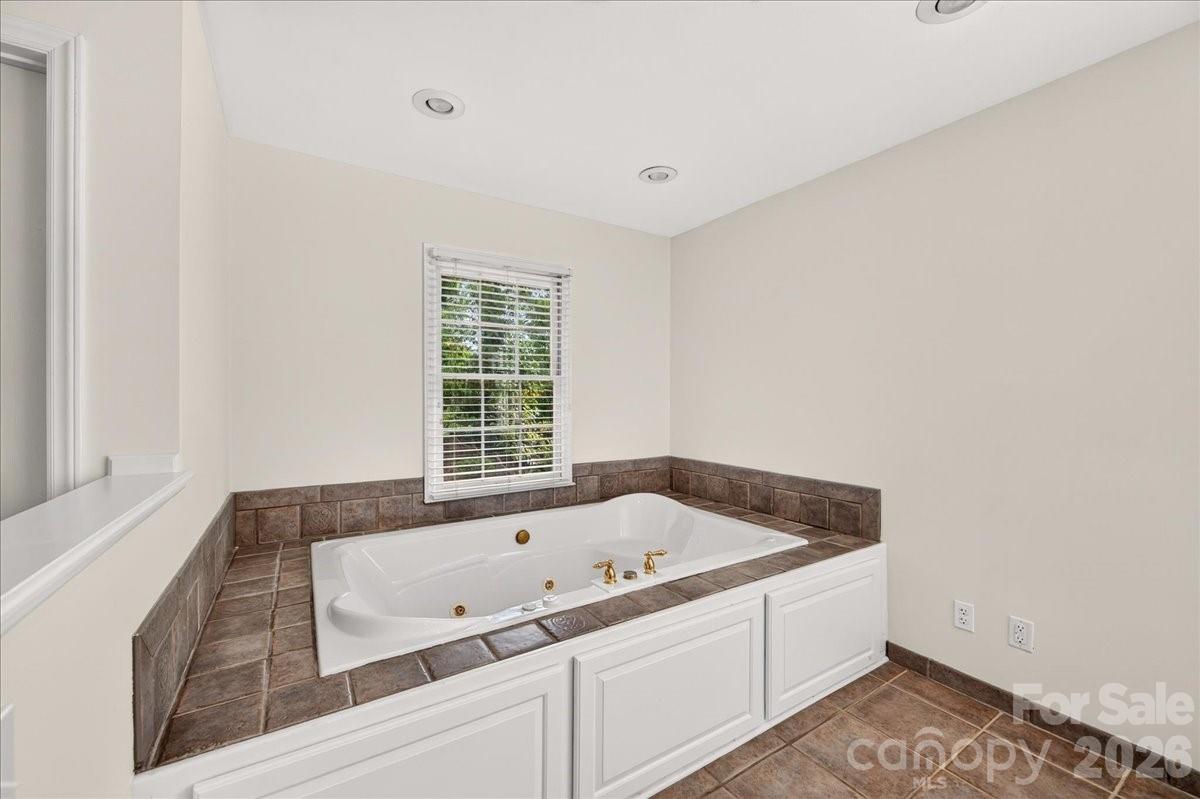 4509 Mullens Ford Road Property Photo 30