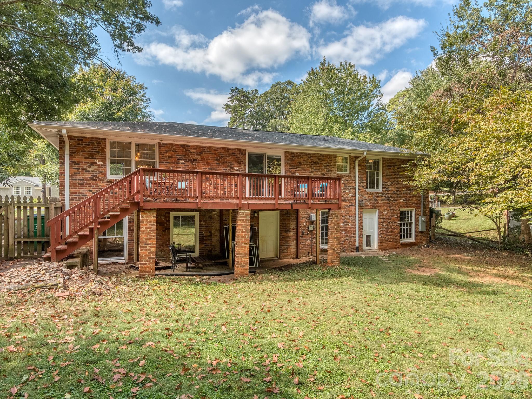 611 Reynolds Drive Property Photo 25