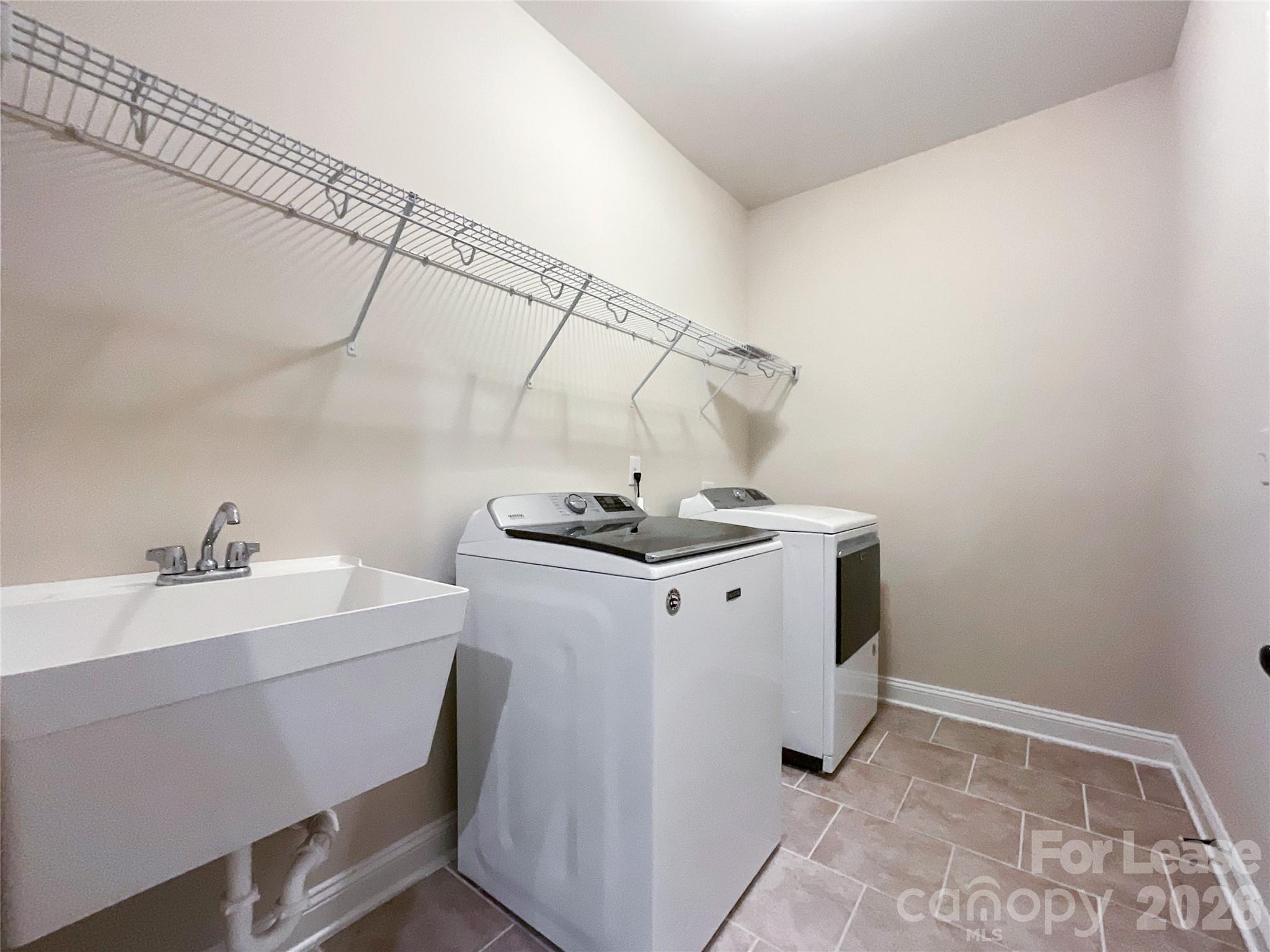 214 Smithfield Drive Property Photo 34