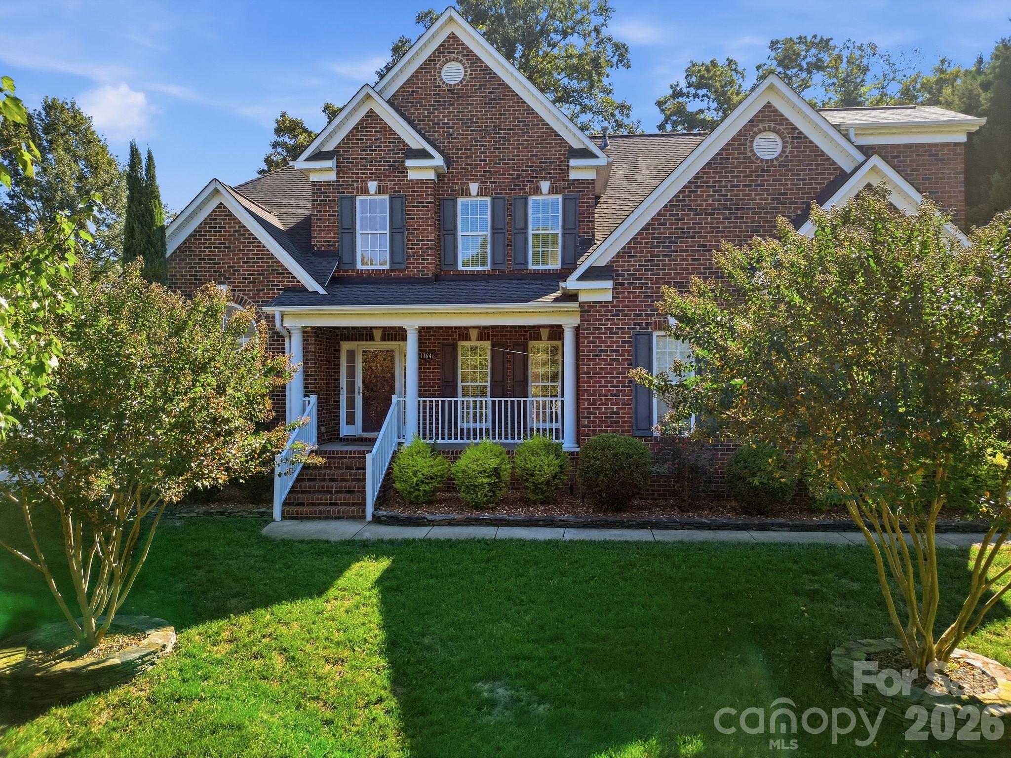 11646 Red Falcon Court Property Photo 1