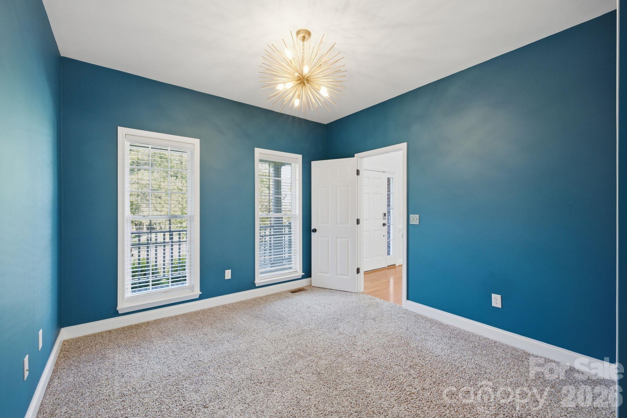 11646 Red Falcon Court Property Photo 8