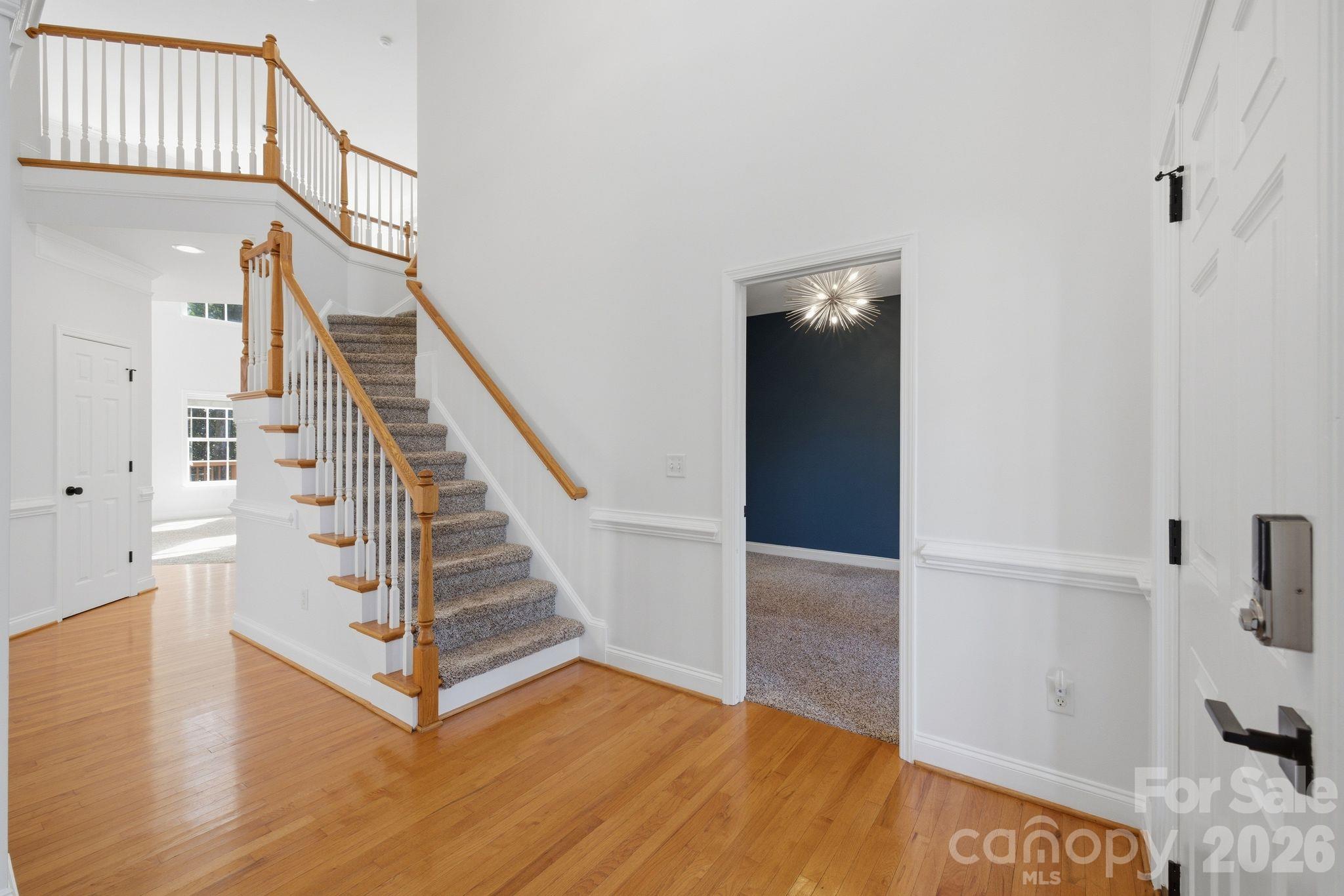 11646 Red Falcon Court Property Photo 8