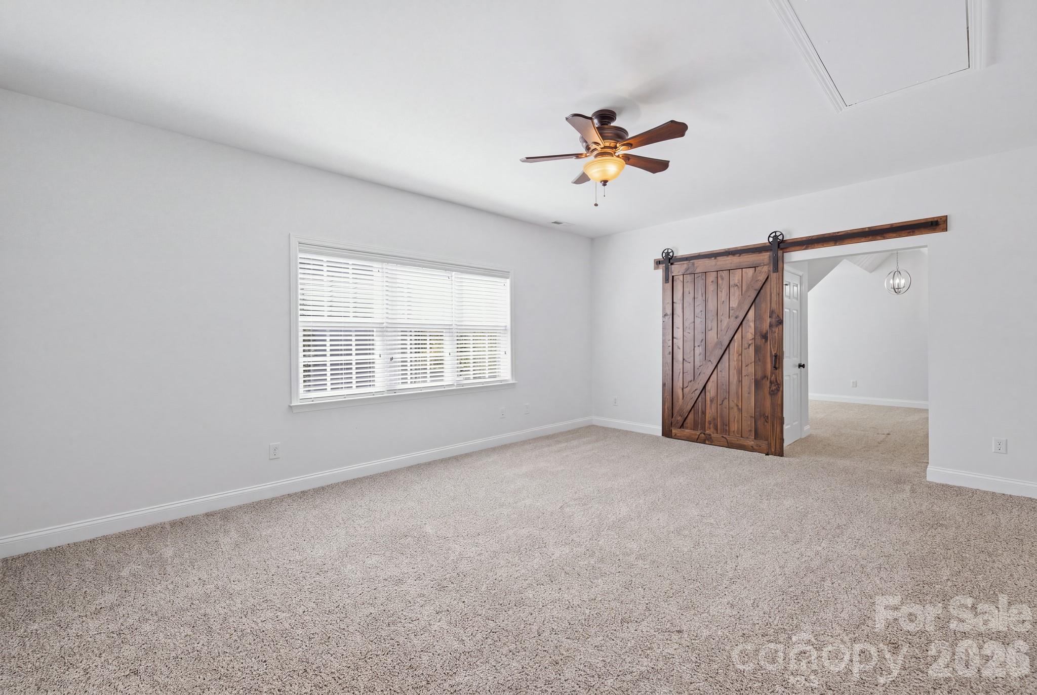 11646 Red Falcon Court Property Photo 28