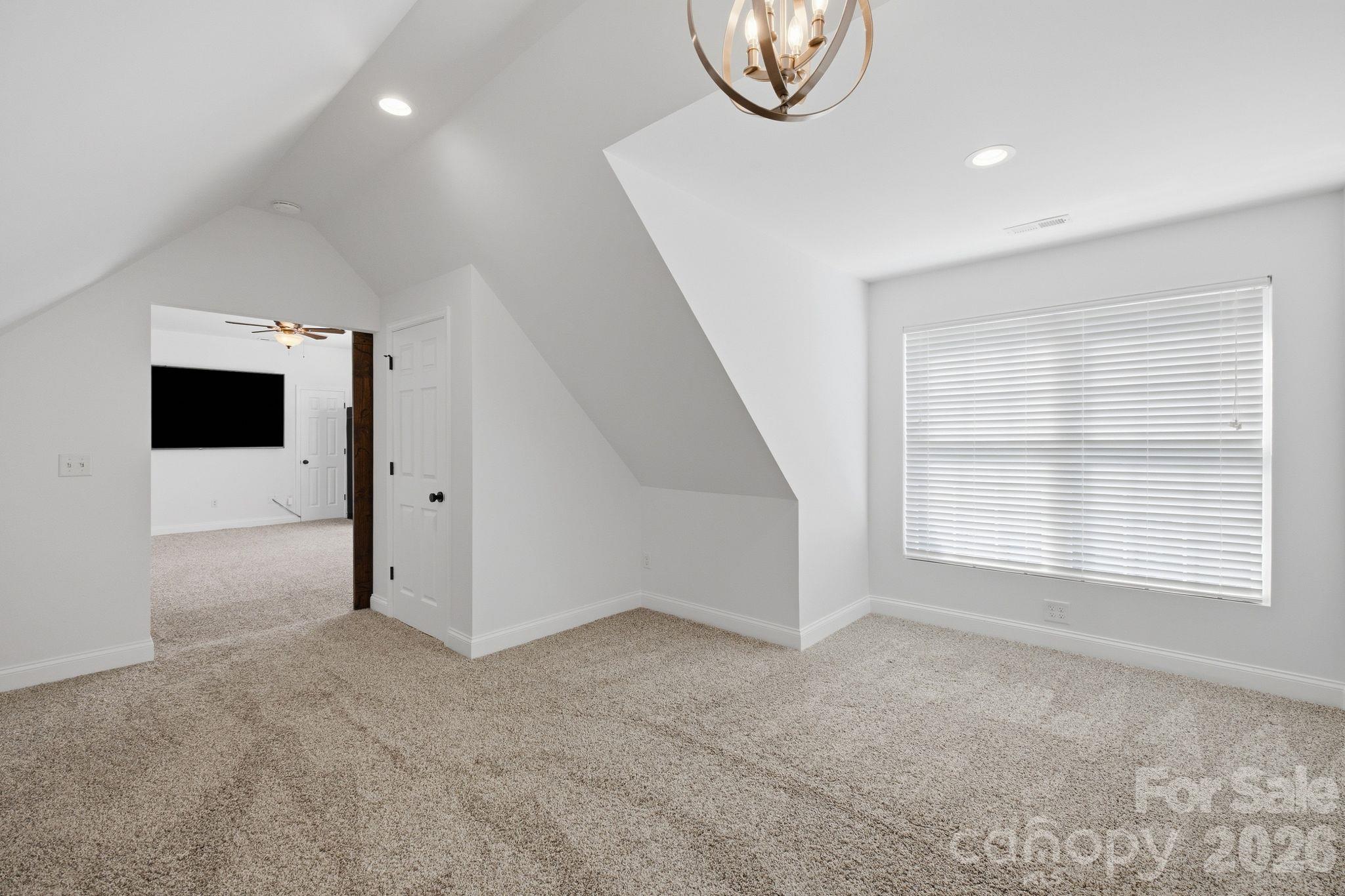 11646 Red Falcon Court Property Photo 31