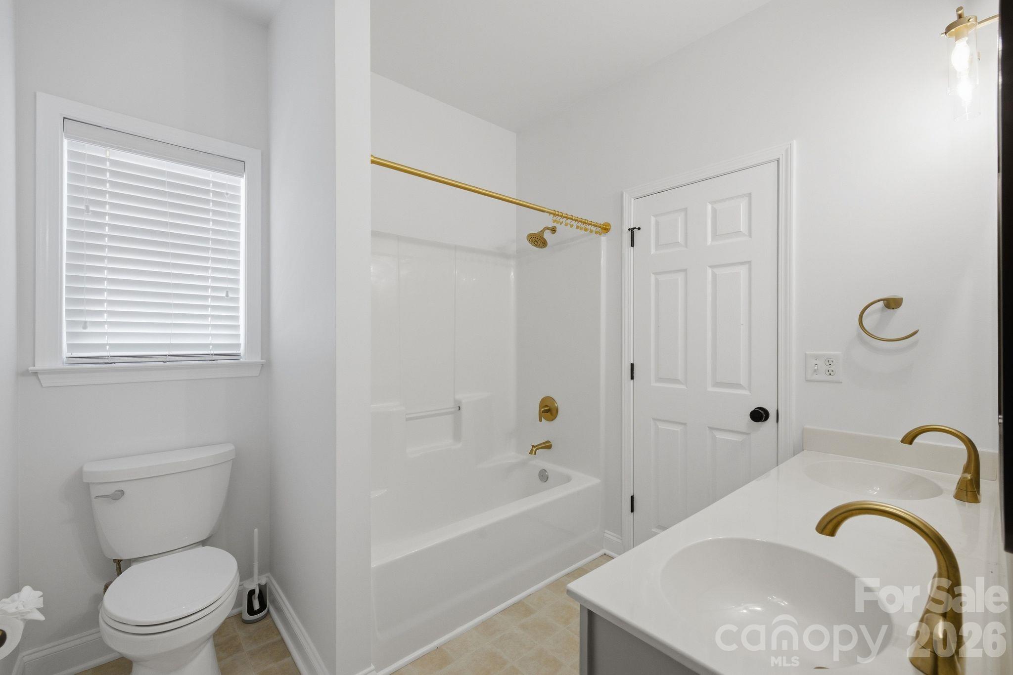 11646 Red Falcon Court Property Photo 35