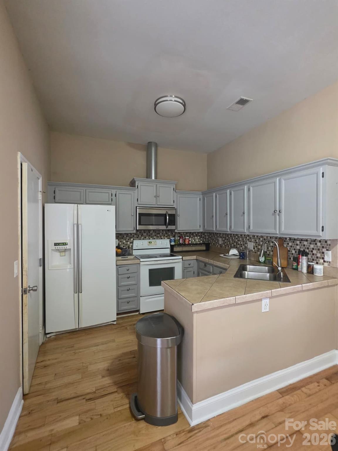 11619 Bowsby Court Property Photo 7