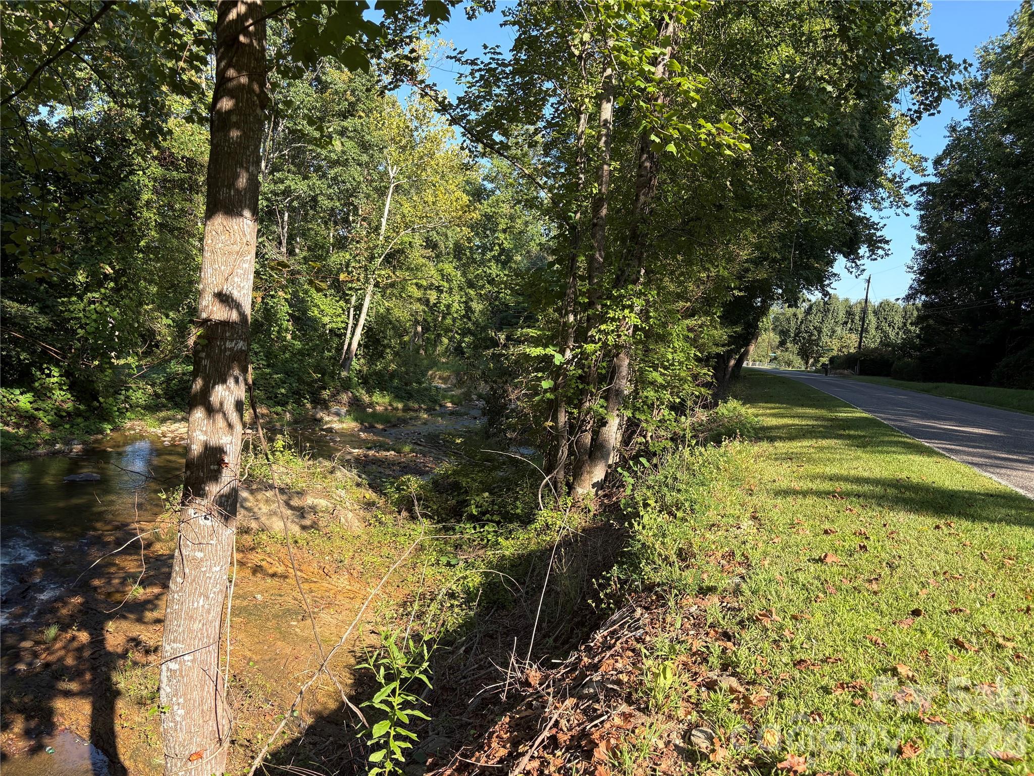 144 Lake Esterena Drive Na Property Photo 8