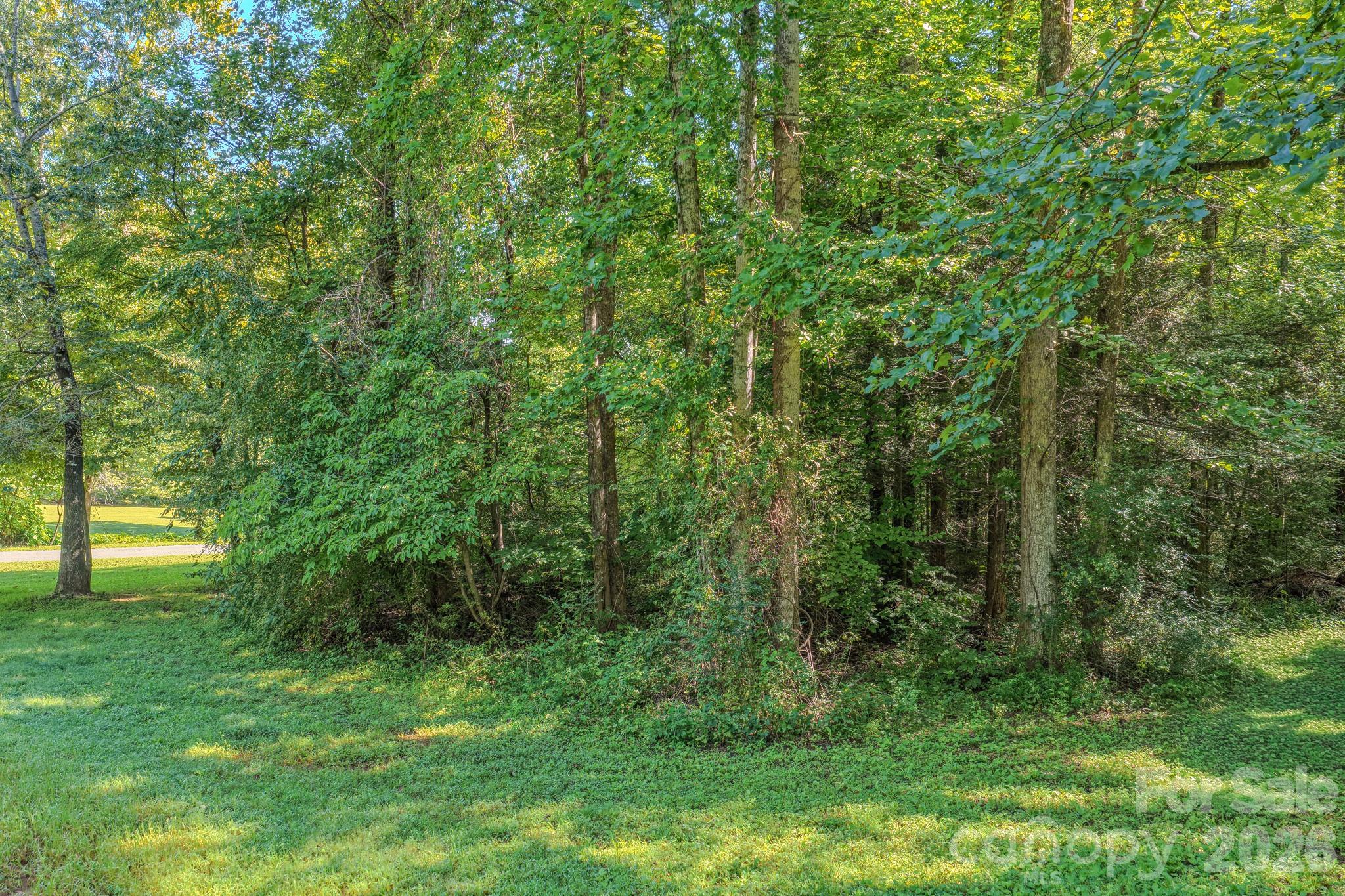 144 Lake Esterena Drive Na Property Photo 10