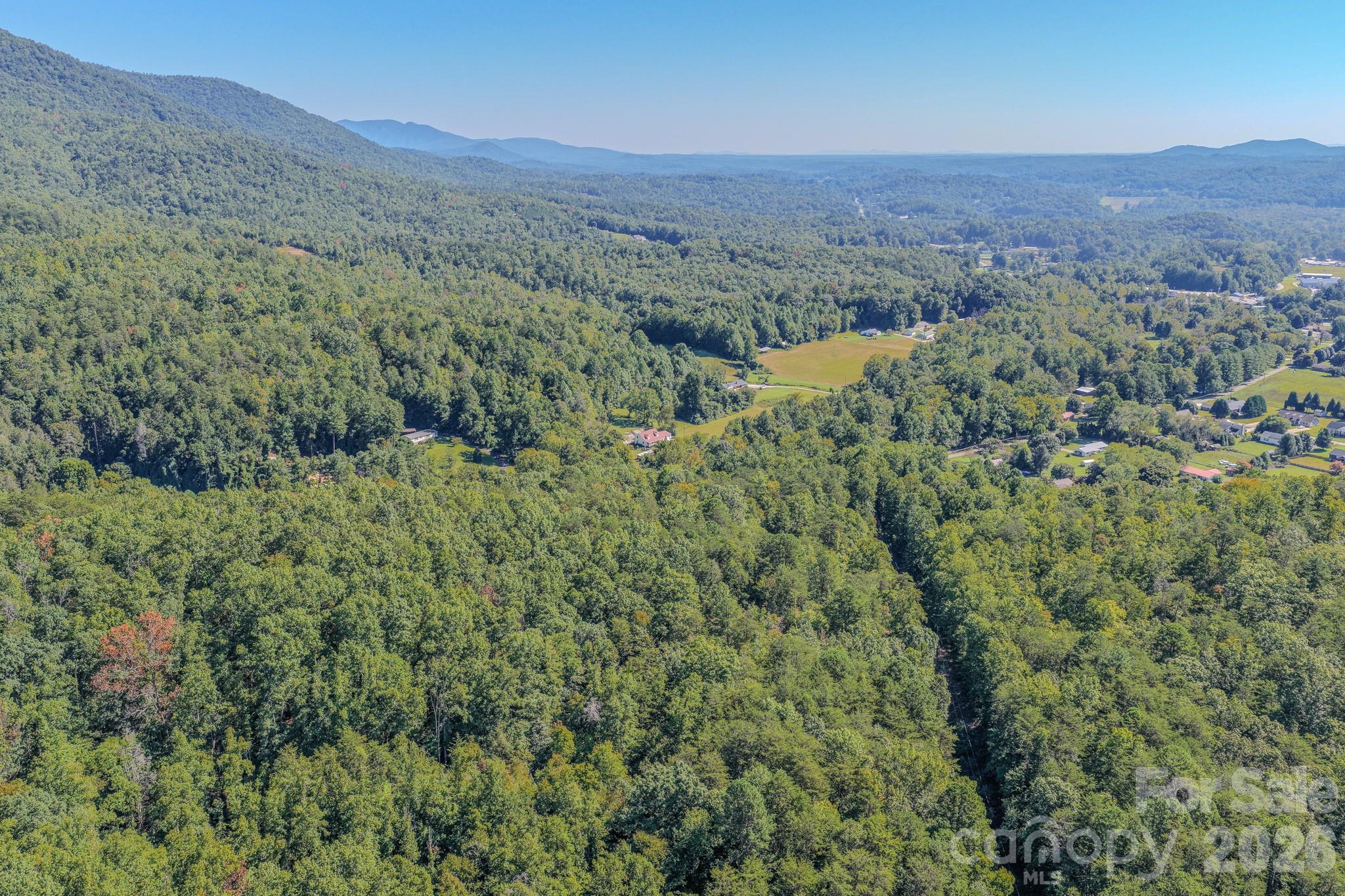 144 Lake Esterena Drive Na Property Photo 16