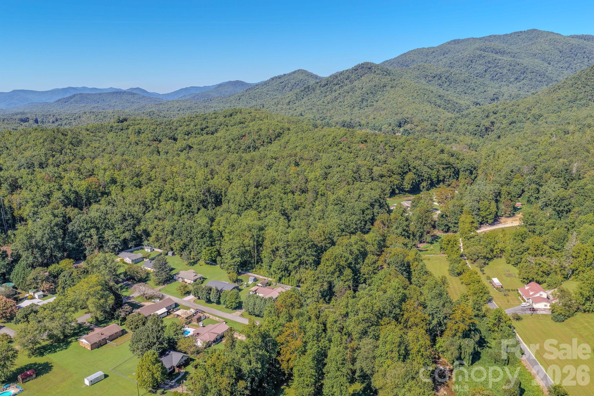 144 Lake Esterena Drive Na Property Photo 22