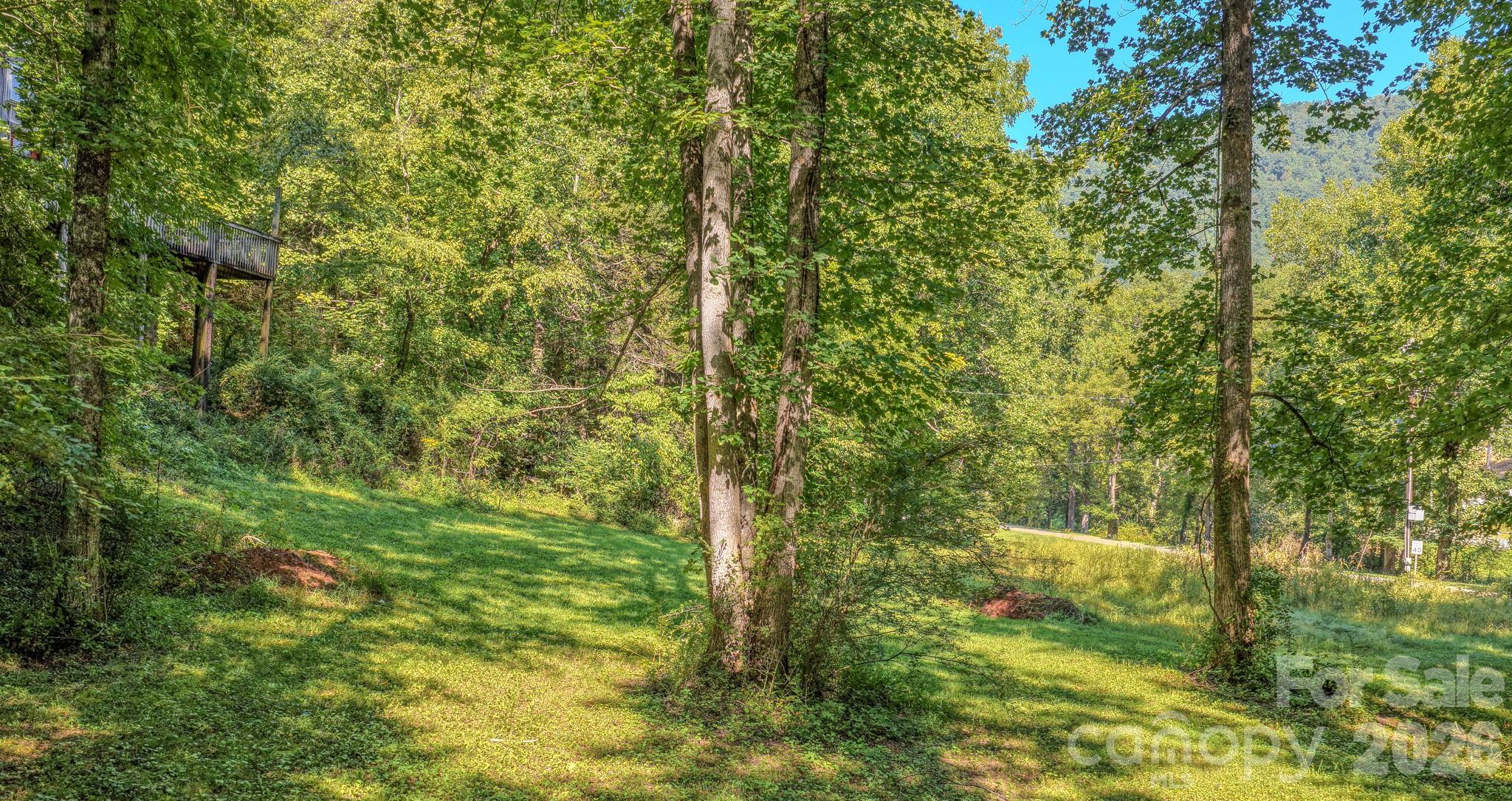 144 Lake Esterena Drive Na Property Photo 26