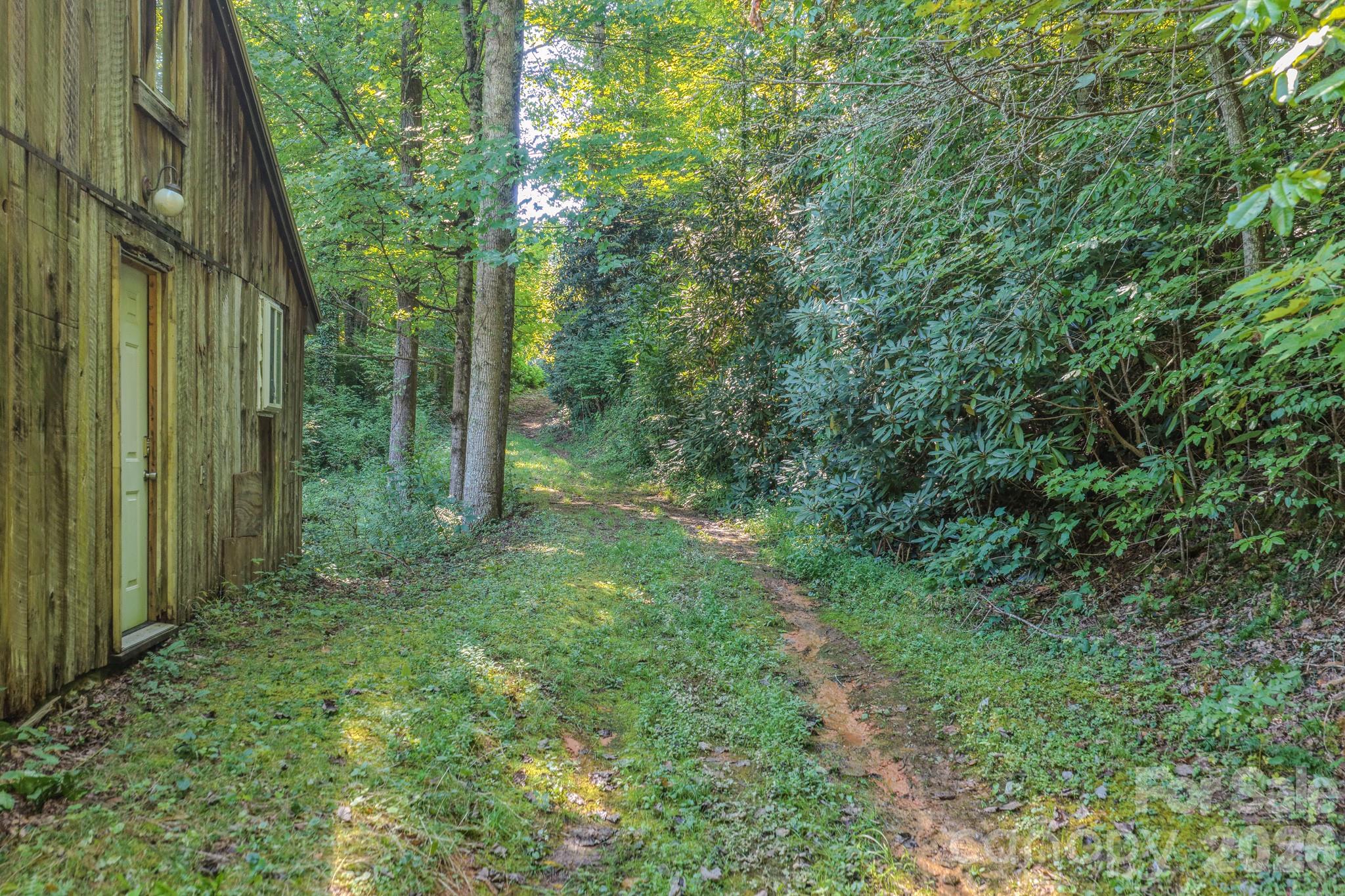 144 Lake Esterena Drive Na Property Photo 33