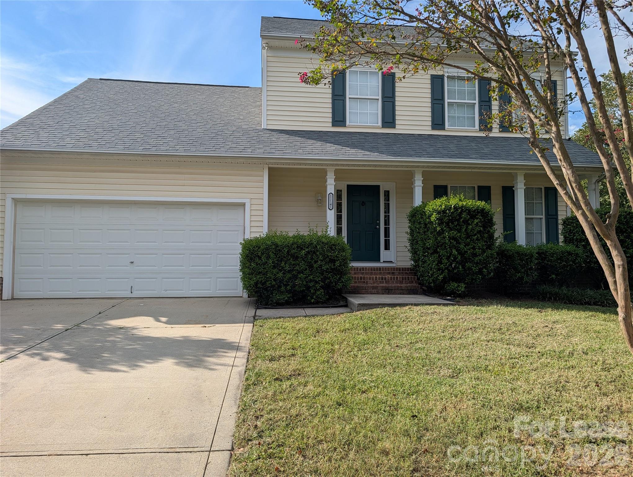 11141 Carver Pond Road Property Photo 1