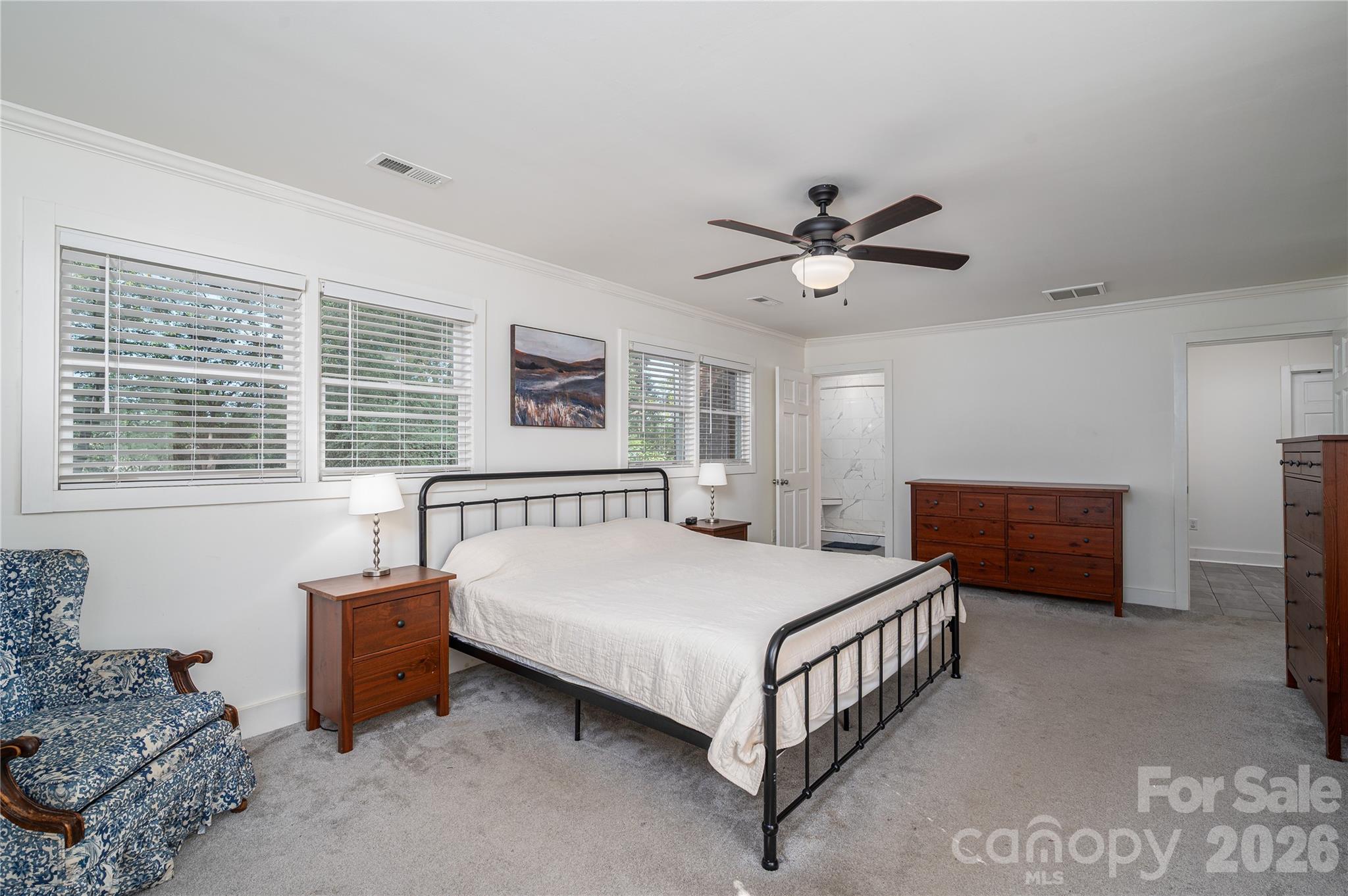 123 E Dixon Street Property Photo 13