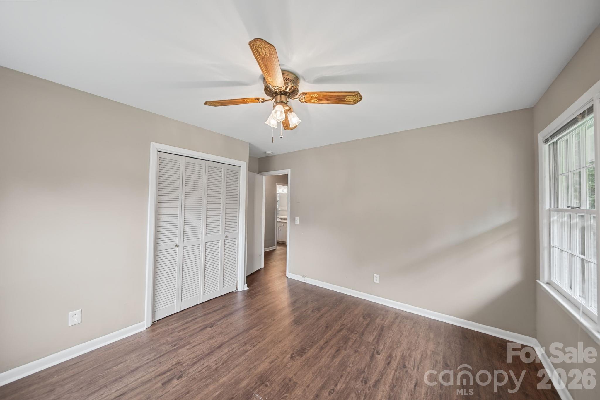 204 Breslin Street Property Photo 30