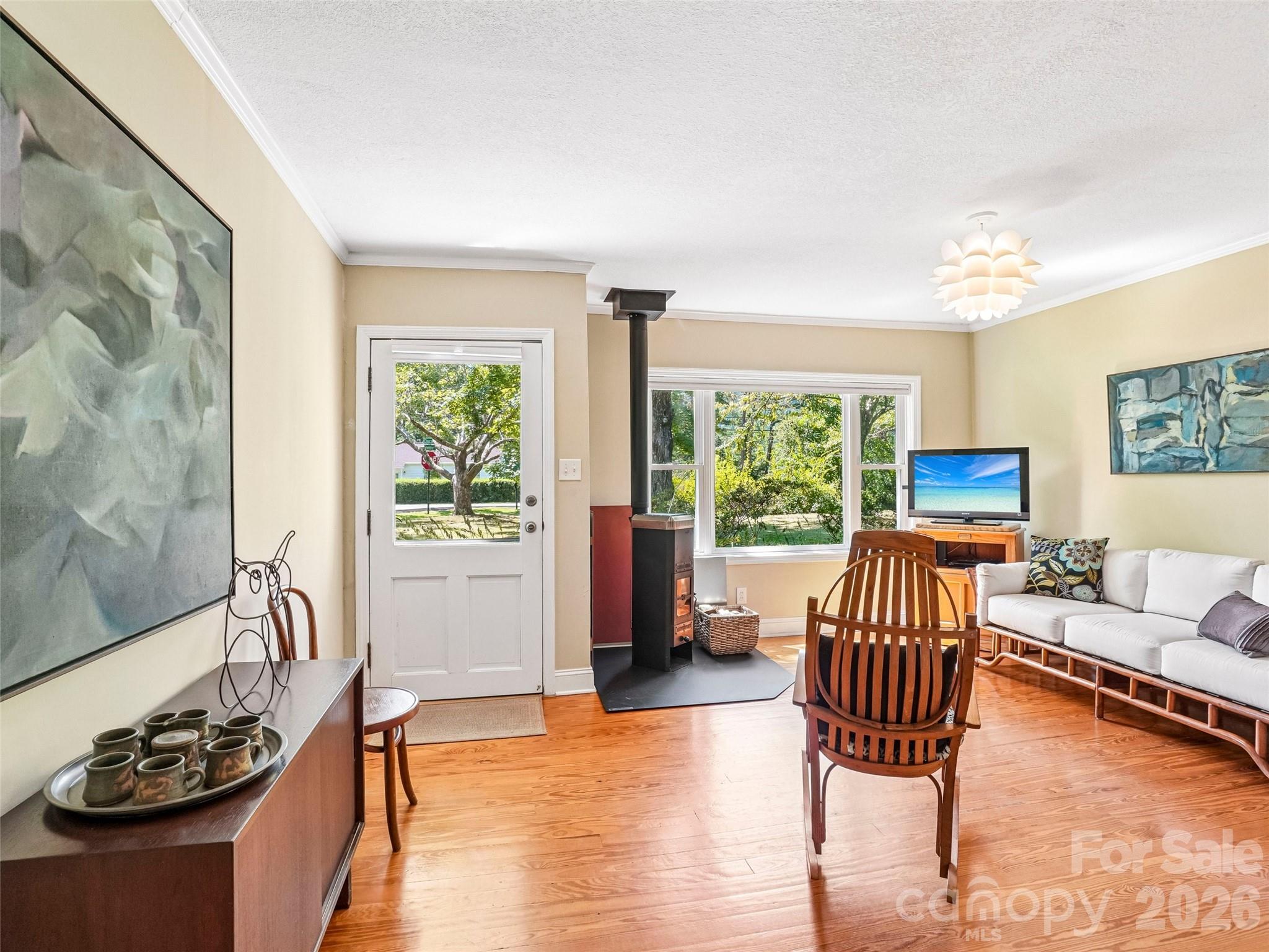 75 Cisco Road Property Photo 4