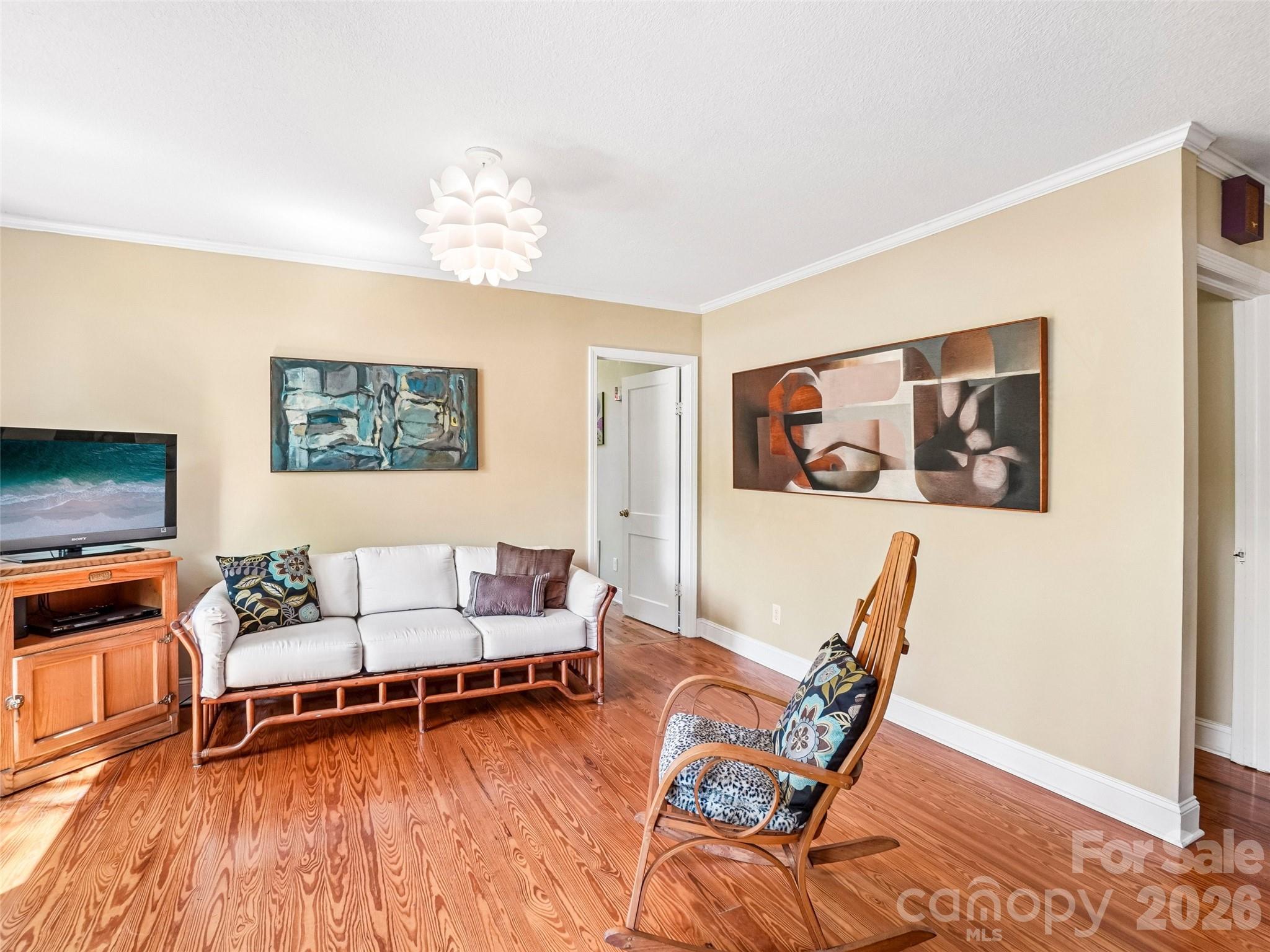 75 Cisco Road Property Photo 5