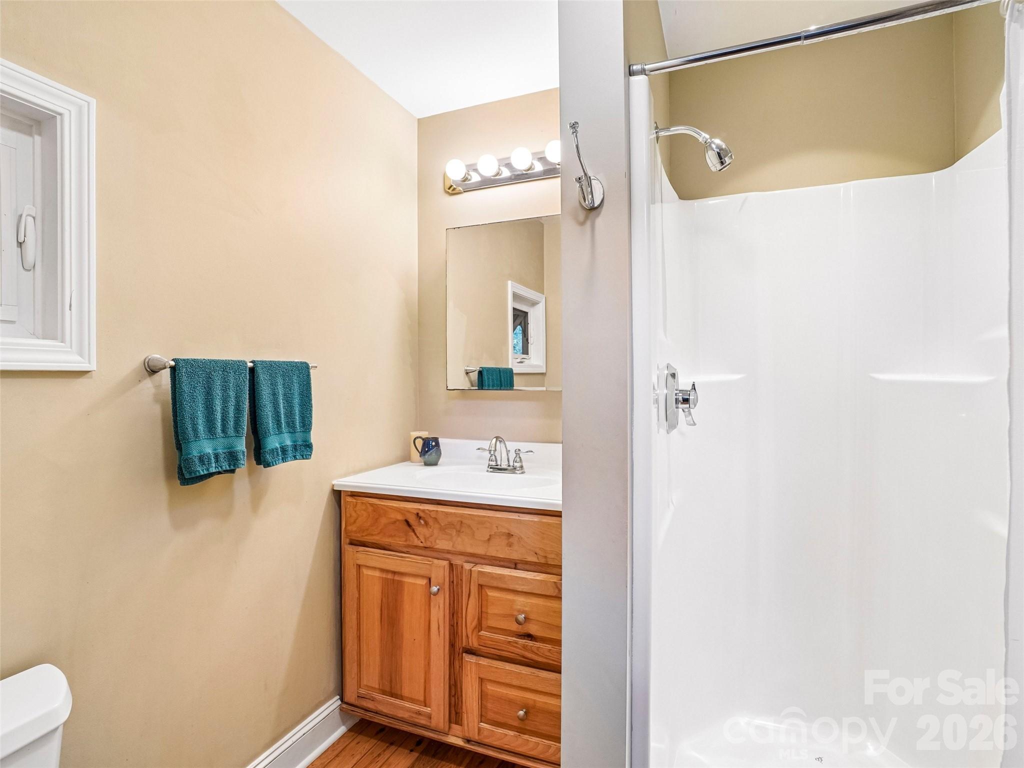 75 Cisco Road Property Photo 22
