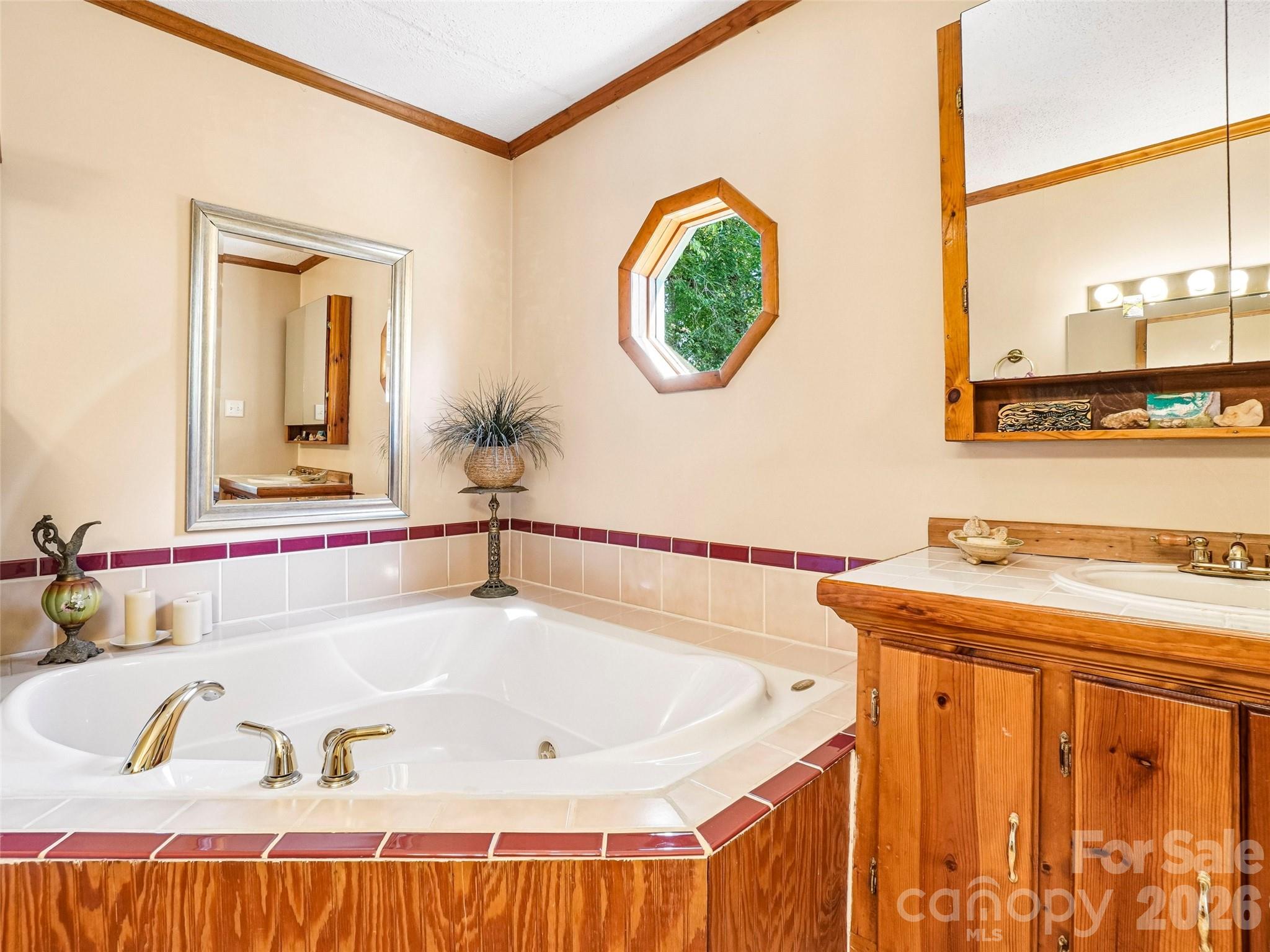 75 Cisco Road Property Photo 25