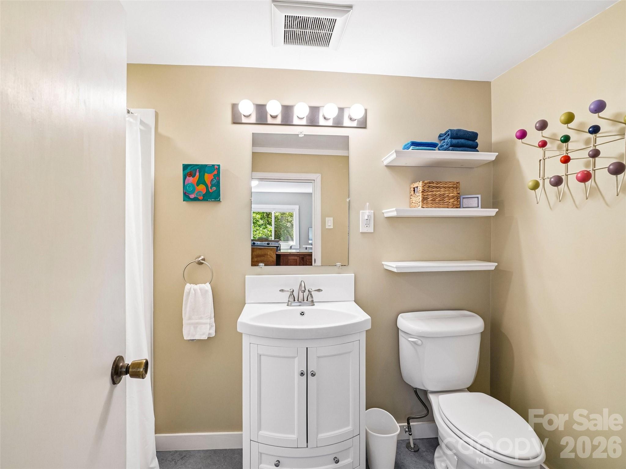 75 Cisco Road Property Photo 38