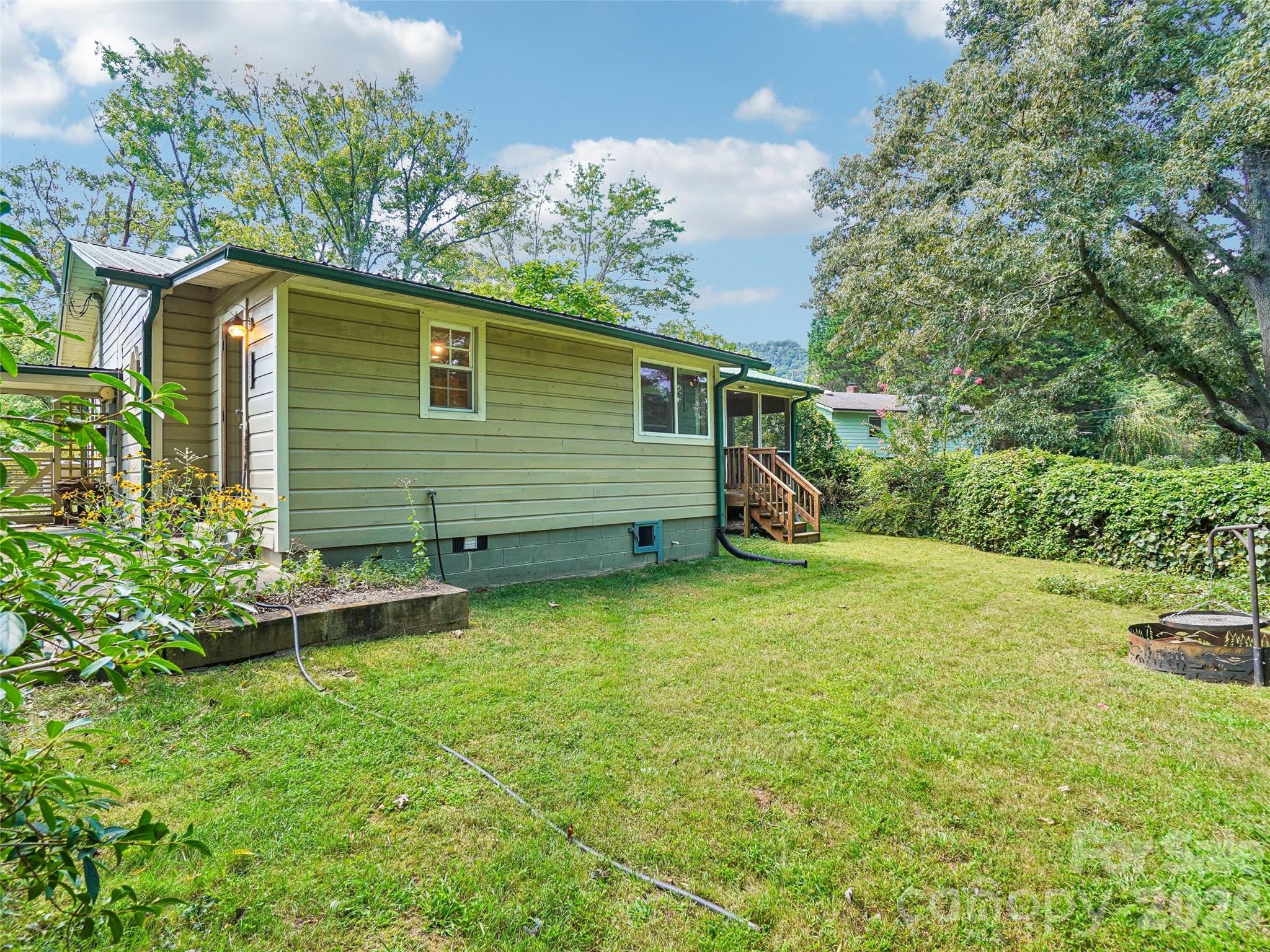 75 Cisco Road Property Photo 42