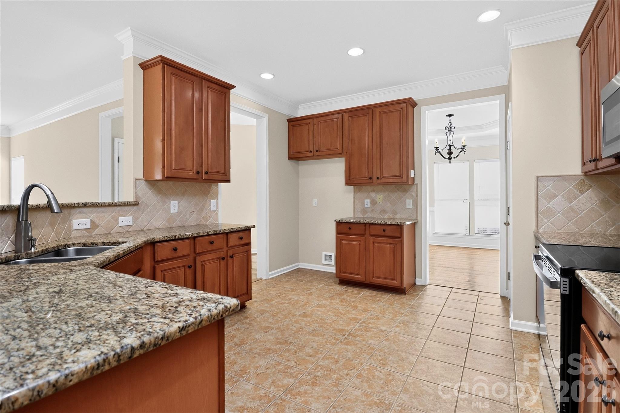7709 Greylock Ridge Road Property Photo 13
