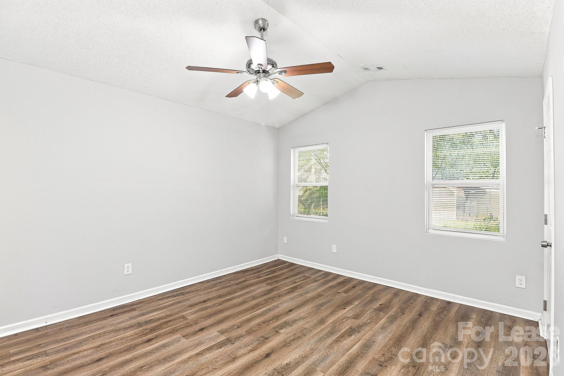 8419 Milton Morris Drive Property Photo 10