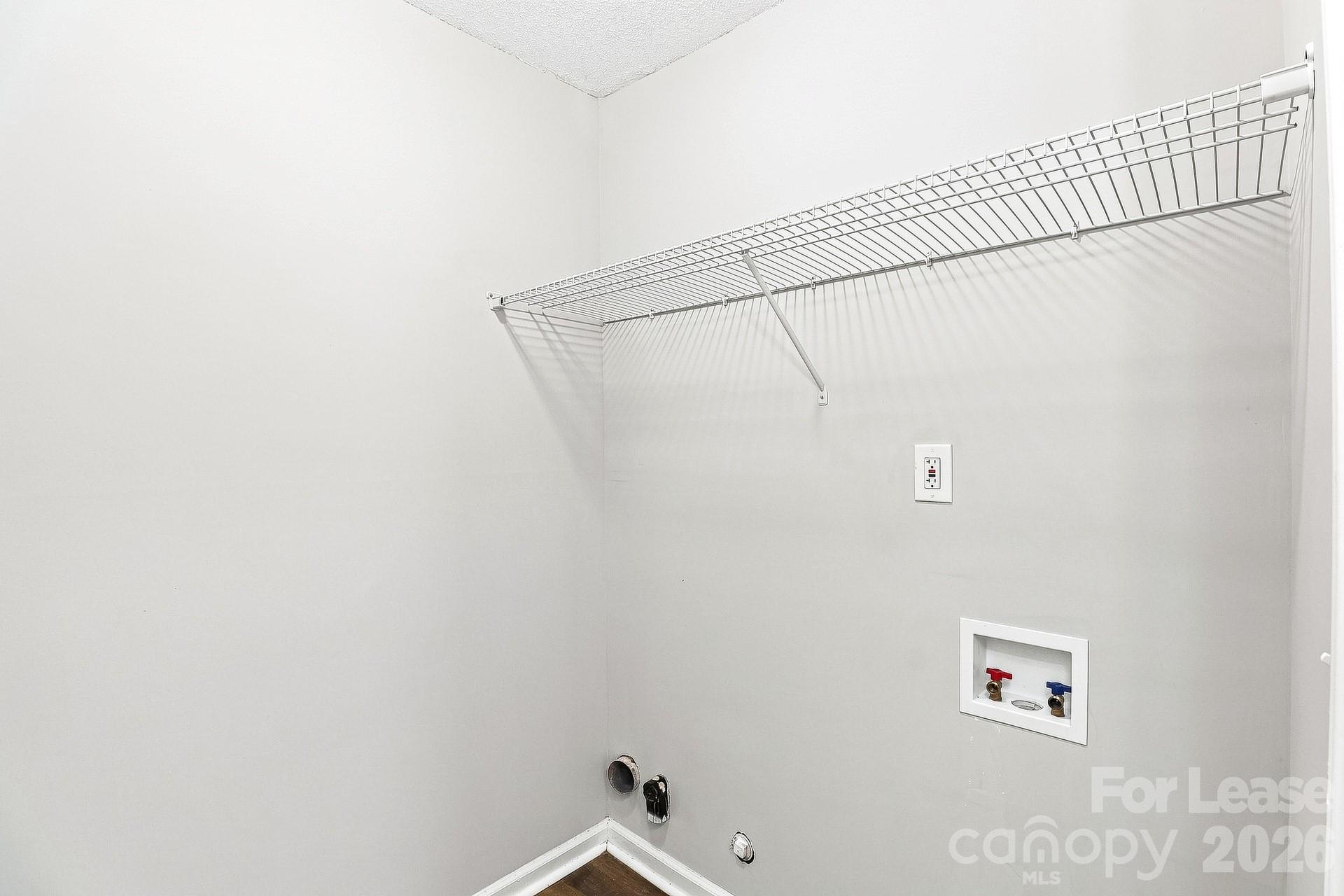 8419 Milton Morris Drive Property Photo 12