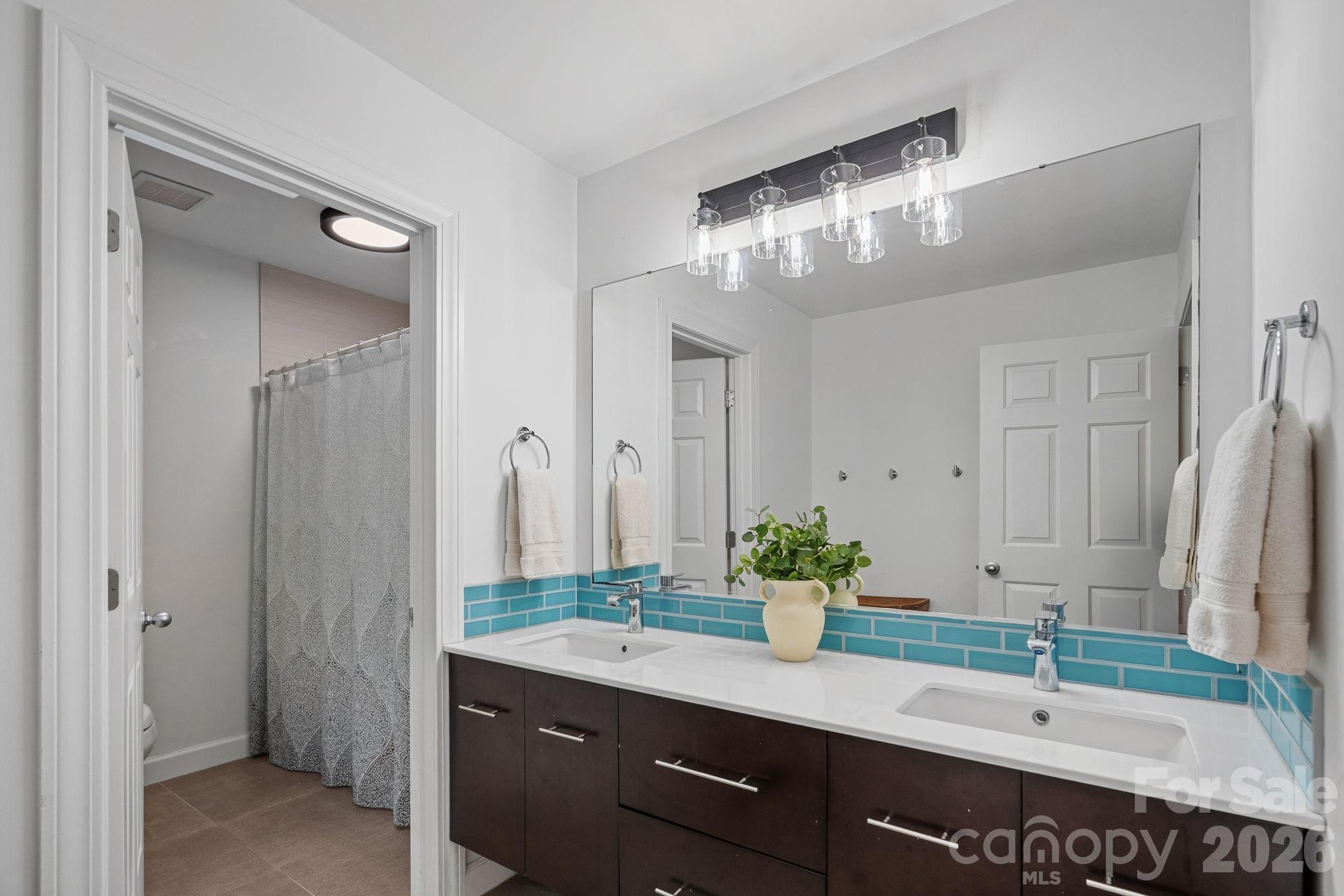 3100 Indian Rock Road Property Photo 19