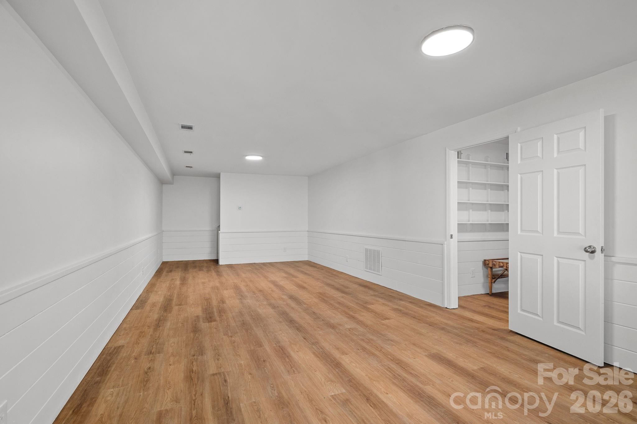 3100 Indian Rock Road Property Photo 27