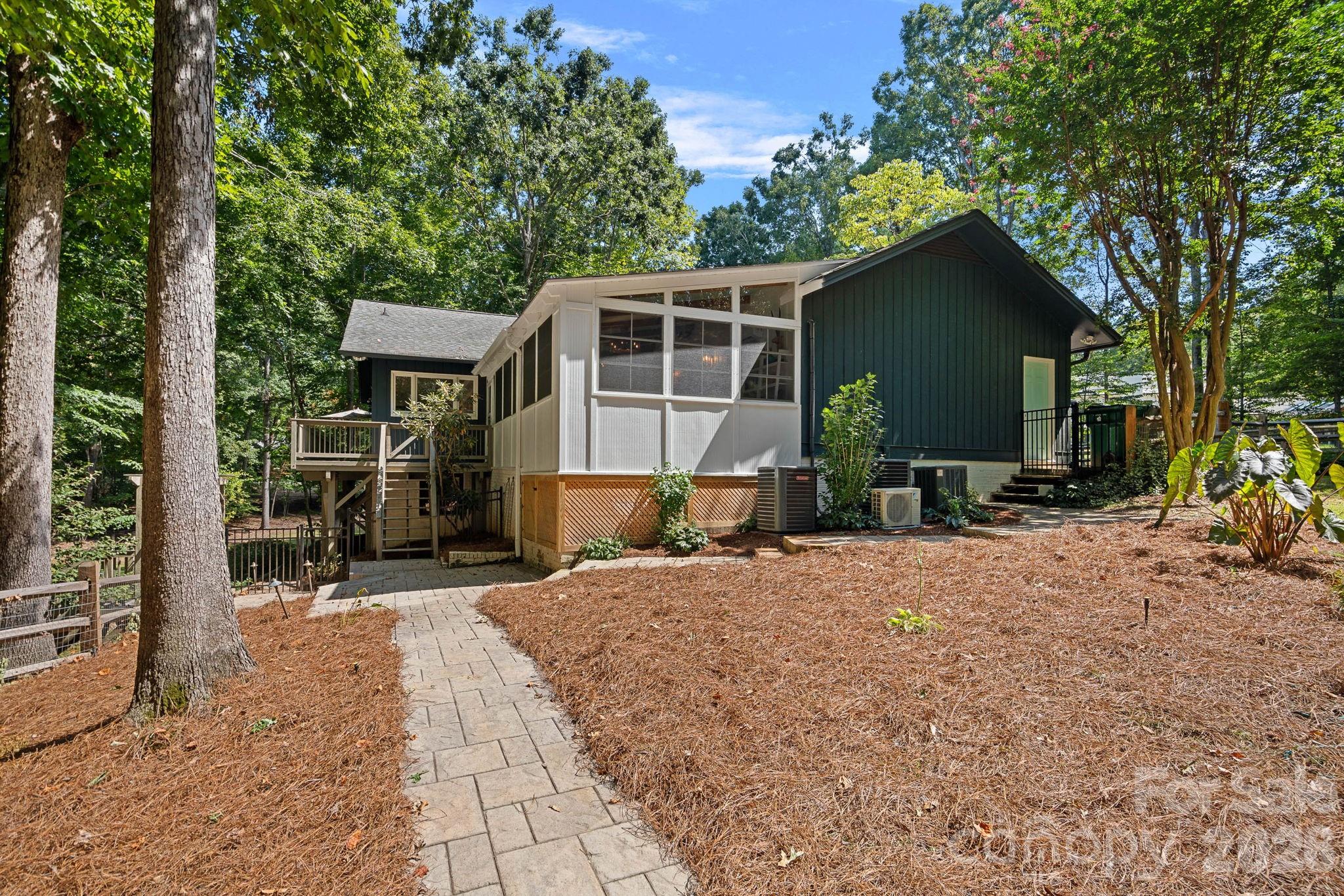 3100 Indian Rock Road Property Photo 28