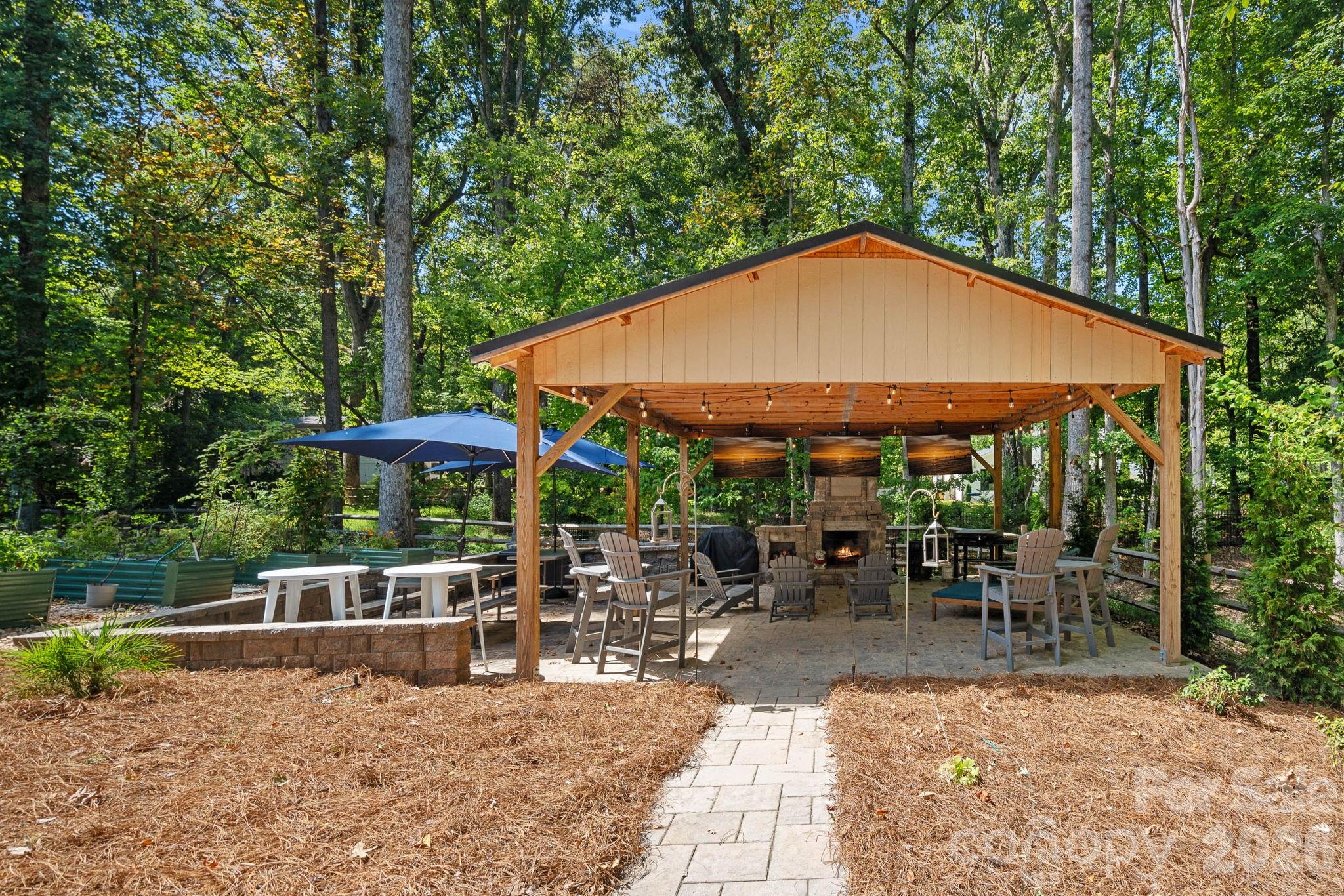 3100 Indian Rock Road Property Photo 29