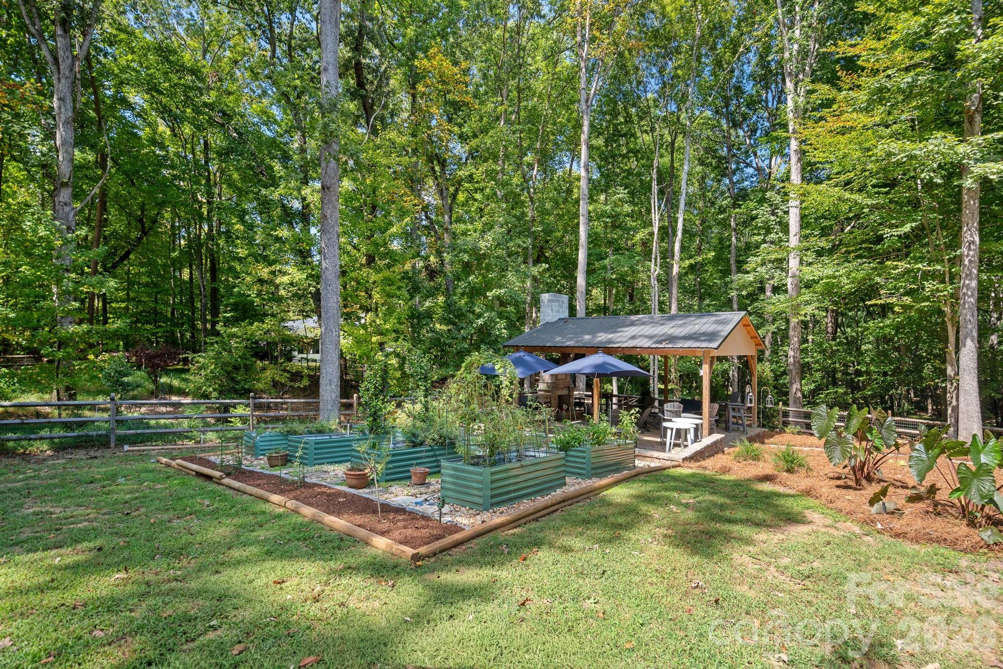 3100 Indian Rock Road Property Photo 32