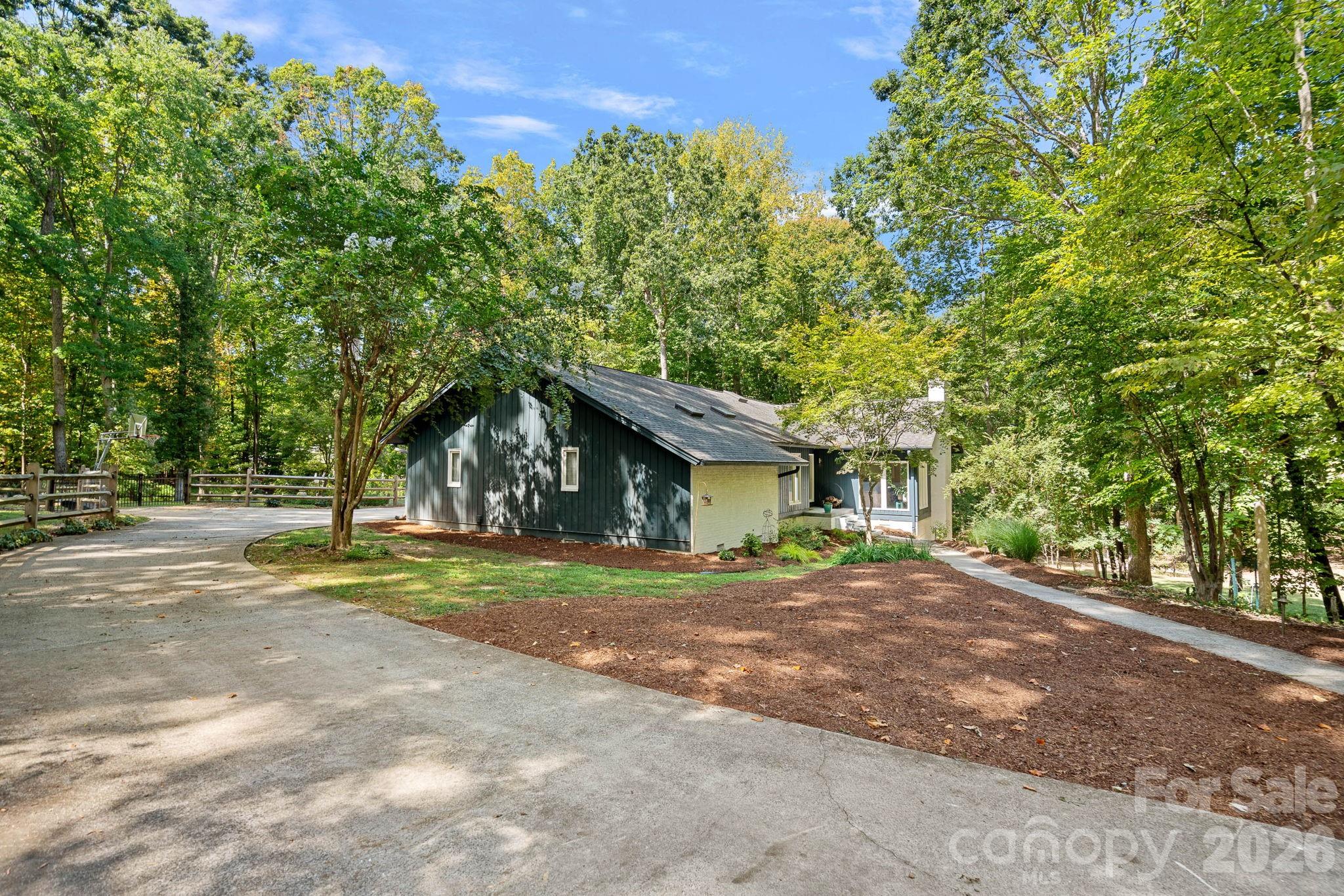 3100 Indian Rock Road Property Photo 46
