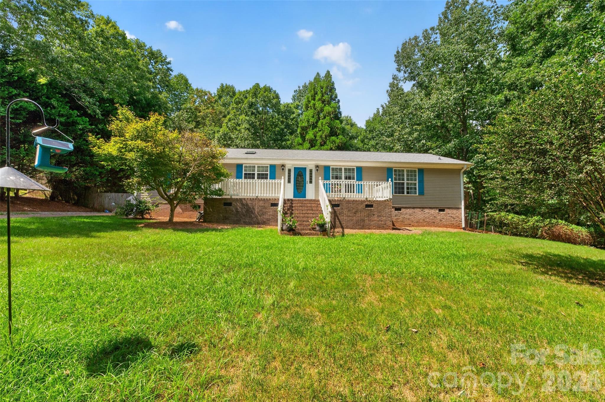3635 Will Street Property Photo 2
